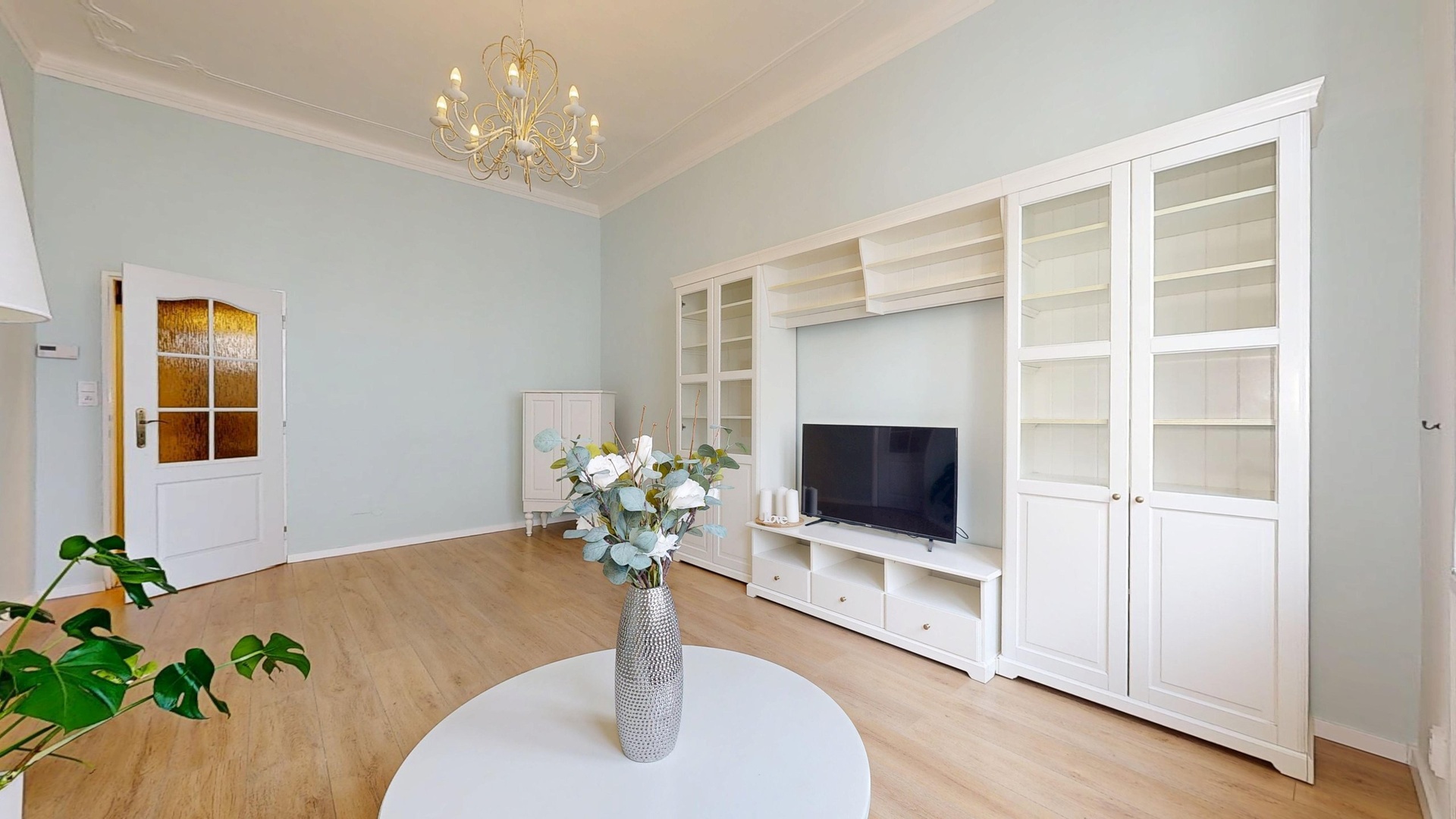 Byt-Pod-Slovany--10292025_194251