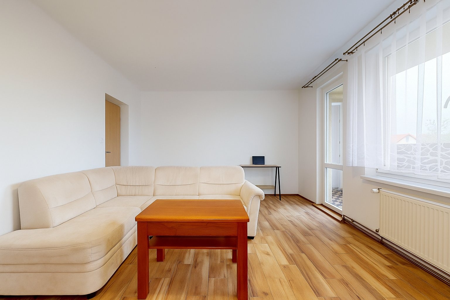 20251009_1411_Minimalist Living Room_remix_01k74he