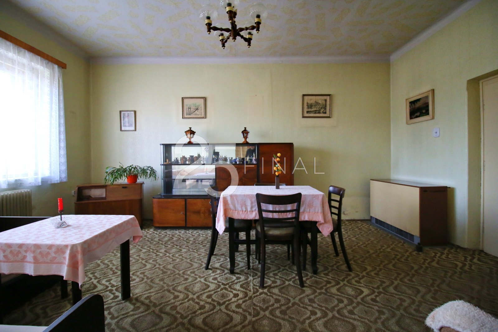 pokoj 8.jpg