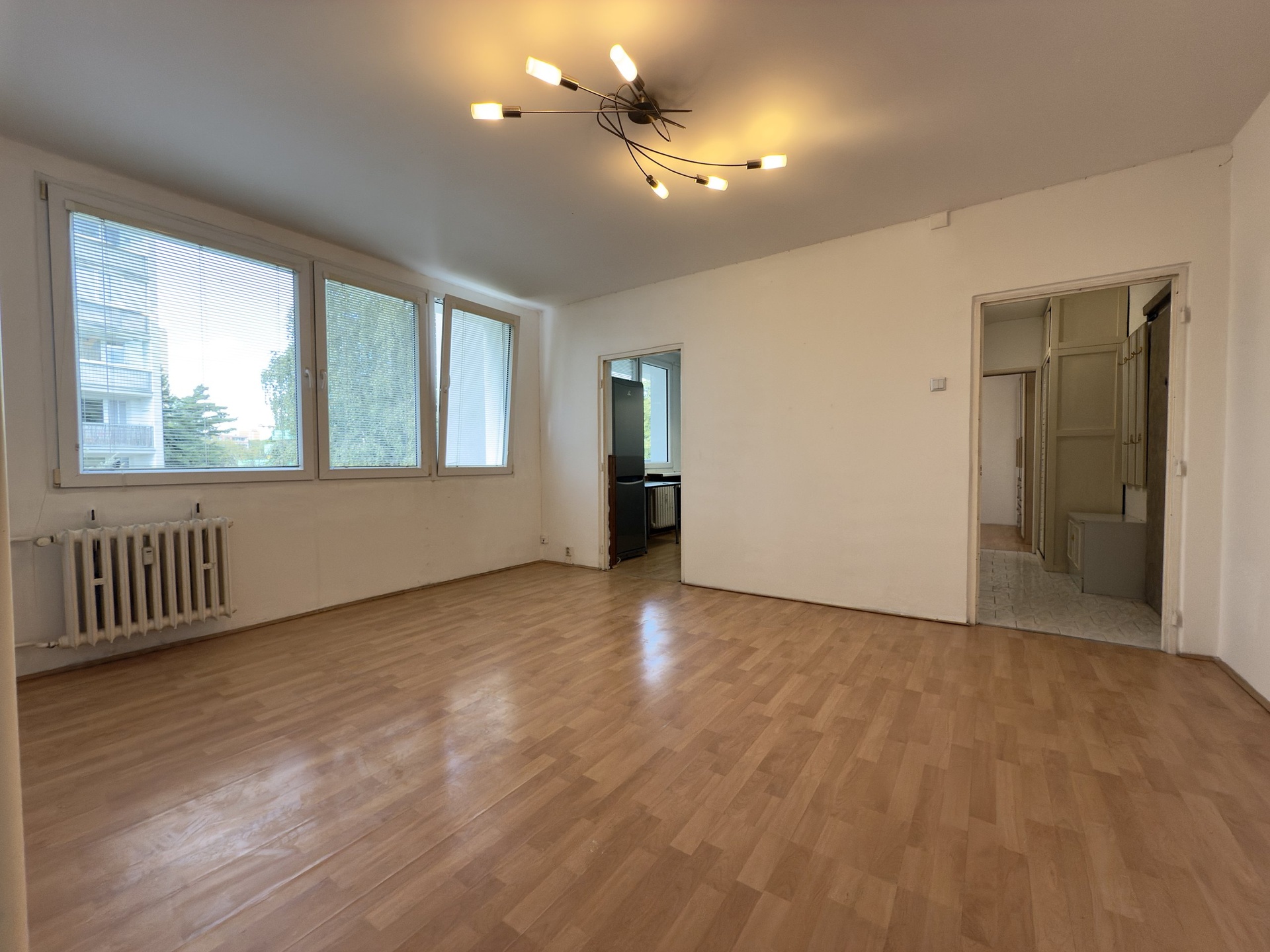 Prodej_bytu_3+KK_Praha_8_Strizkov_Litvinovska (19)