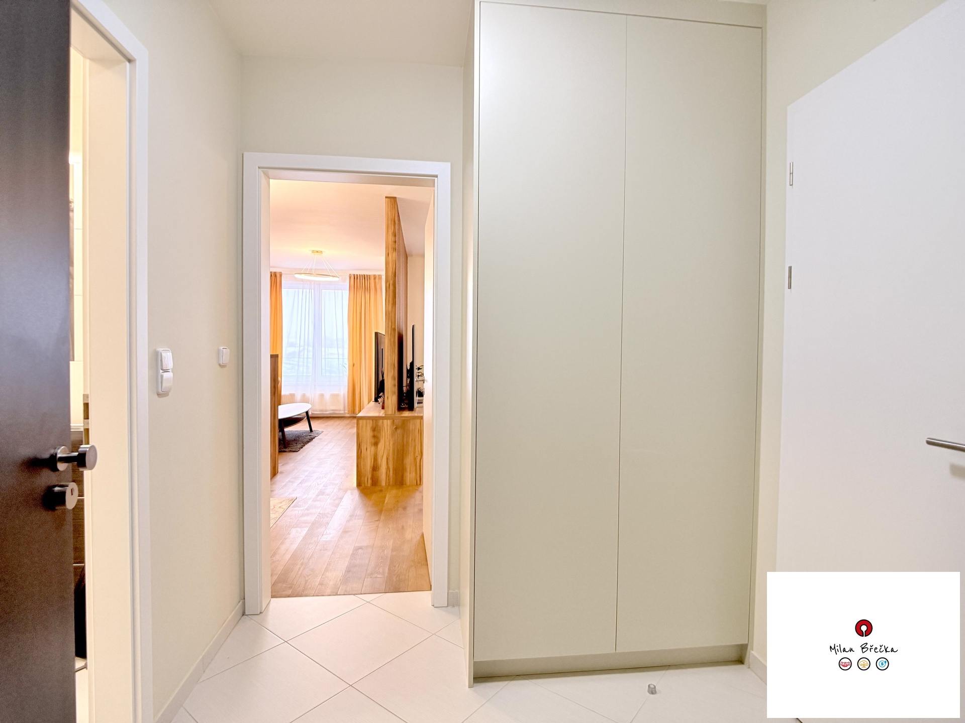 Prodej_bytu_2+kk_Praha_5_Hlubocepy (25)