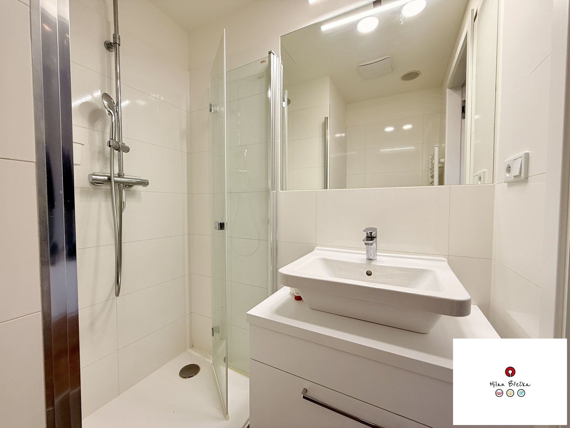 Pronajem_bytu_3kk_perucka_Praha_2_Vinohrady (60)