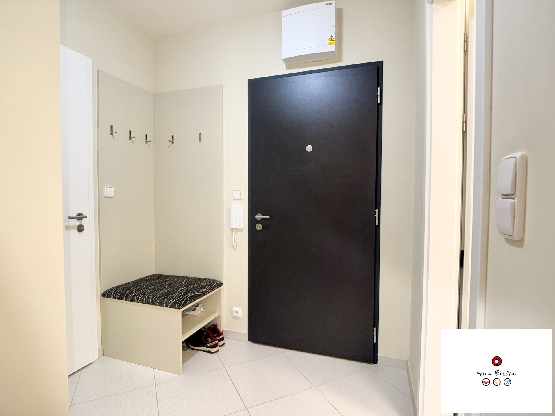 Prodej_bytu_2+kk_Praha_5_Hlubocepy (23)