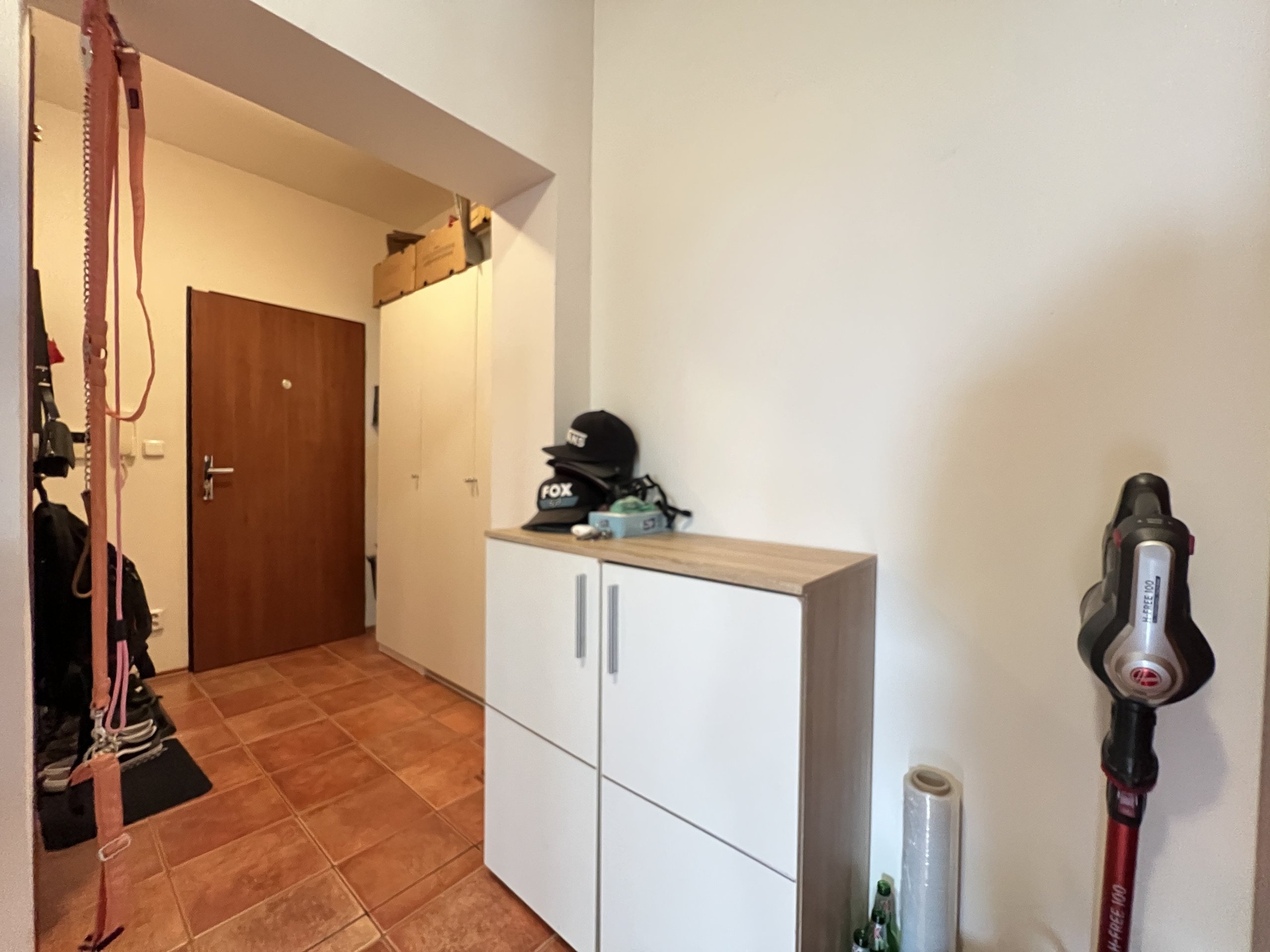 Pronajem bytu 2+kk_Praha_Jinanice_Soubezna,55_m2 (19)
