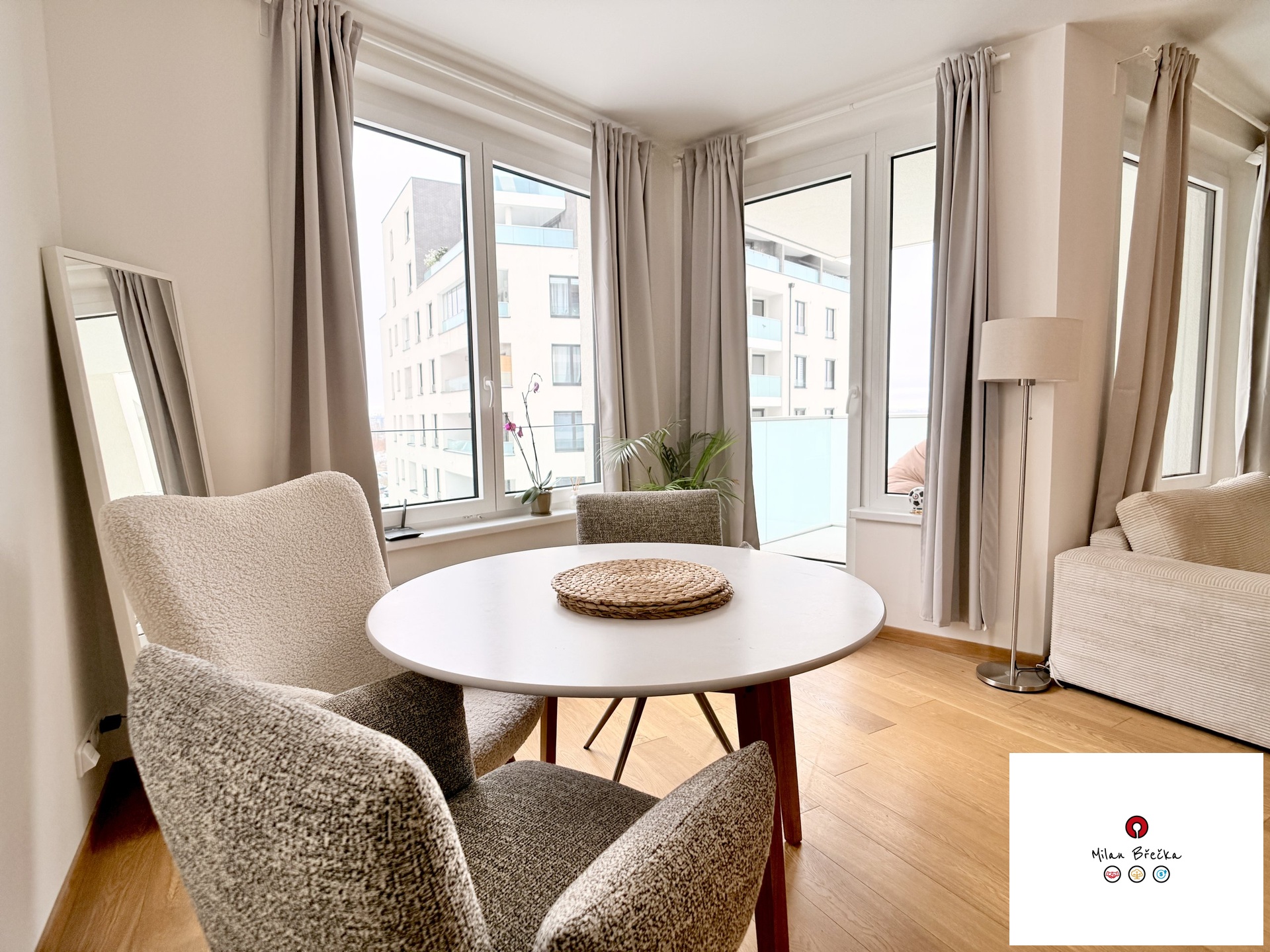 Prodej_bytu_2+kk_Praha_5_Stodulky_Ferrariho (25)