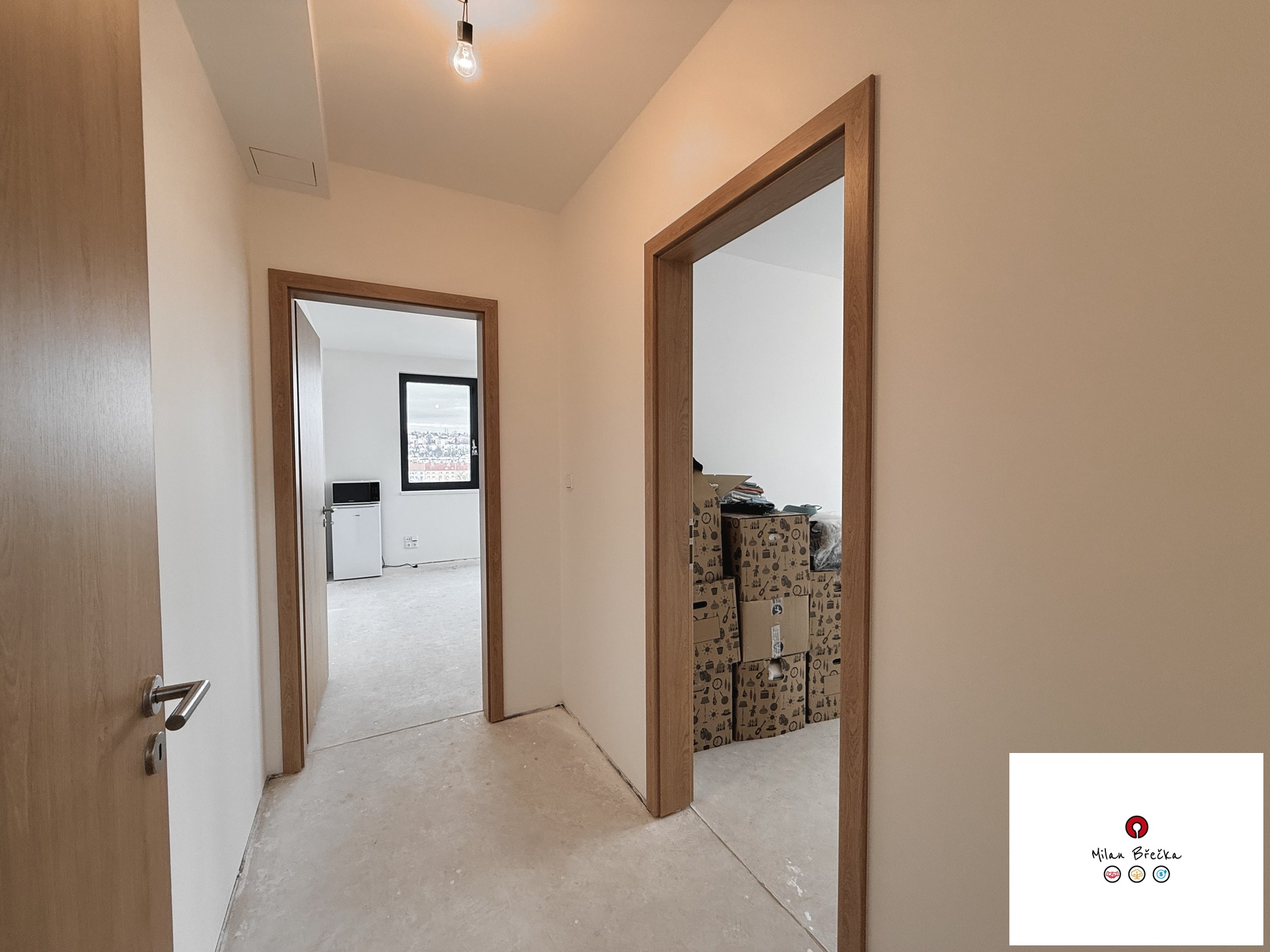 chodba pokoje - před