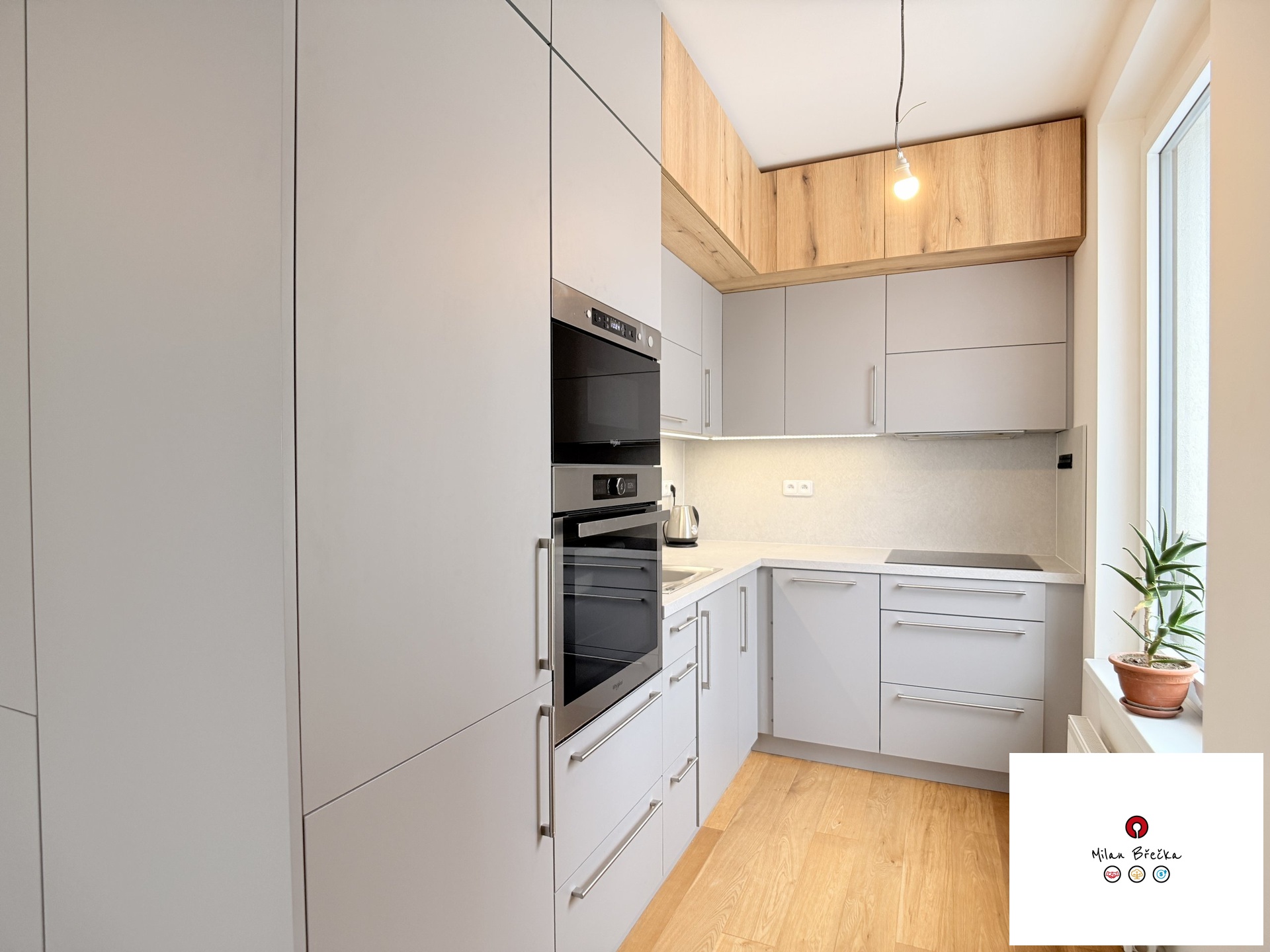 Prodej_bytu_2+kk_Praha_5_Stodulky_Ferrariho (28)