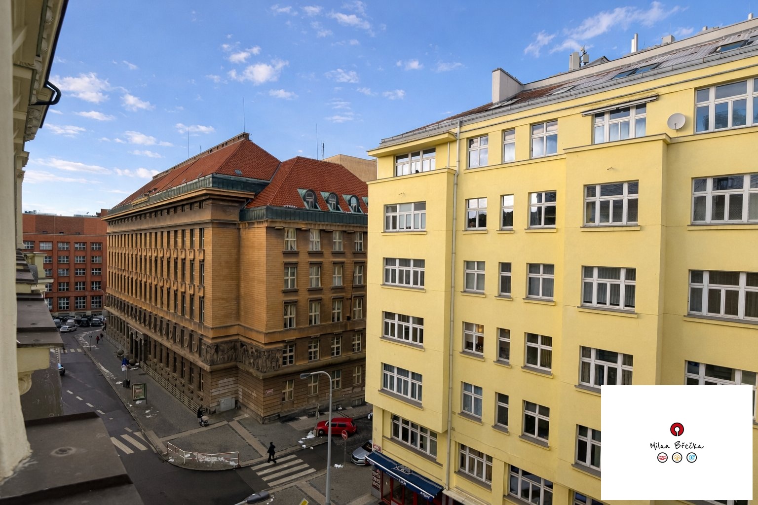 C9F5403F-B630-48E0-9F5E-06F3ECE715F4