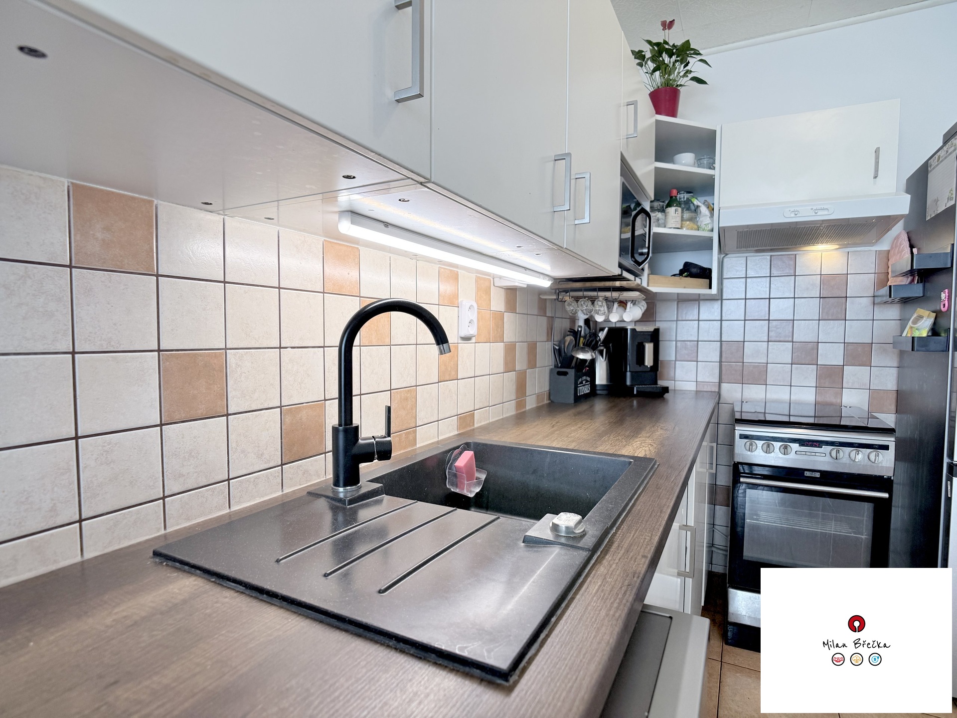 Pronajem_bytu_ujezd_nad_lesy_3kk_66m2 (8)