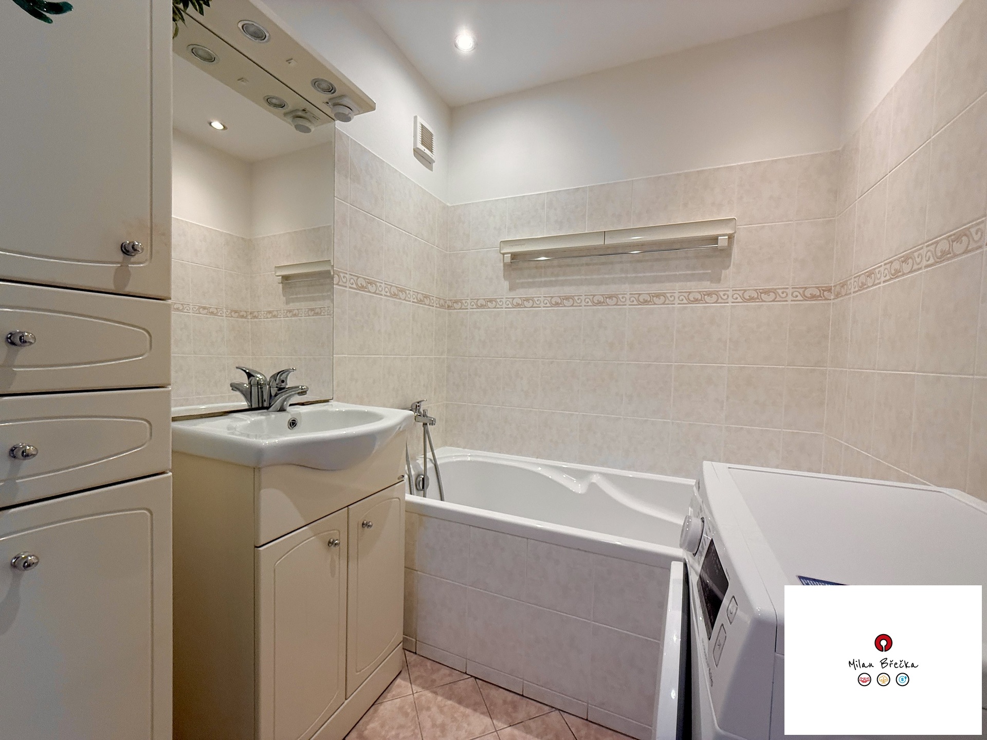 Prodej_bytu_Praha_Haje_Jizni_mesto_Plickova_3_1 (1