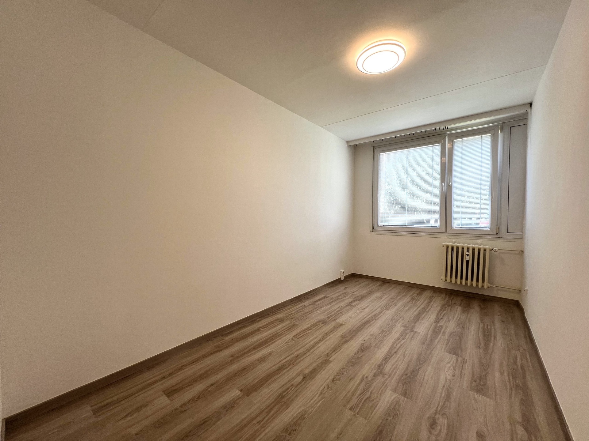 Pronajem_bytu_Praha 15 - Hostivar_2kk,49m2 (3)