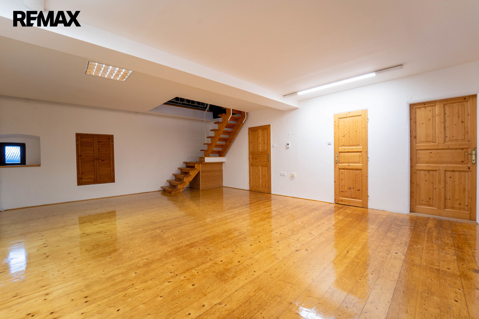 Obytné prostorné patro (2. NP)