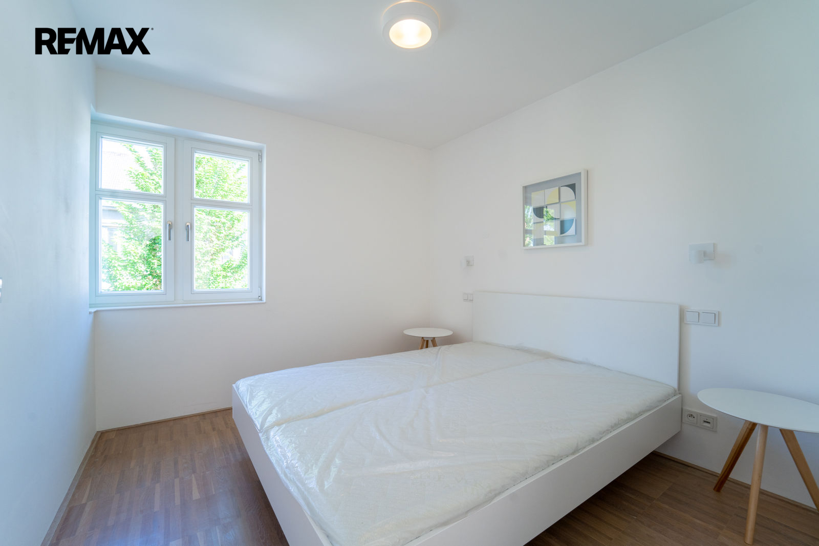 Ložnice s úložnými prostory