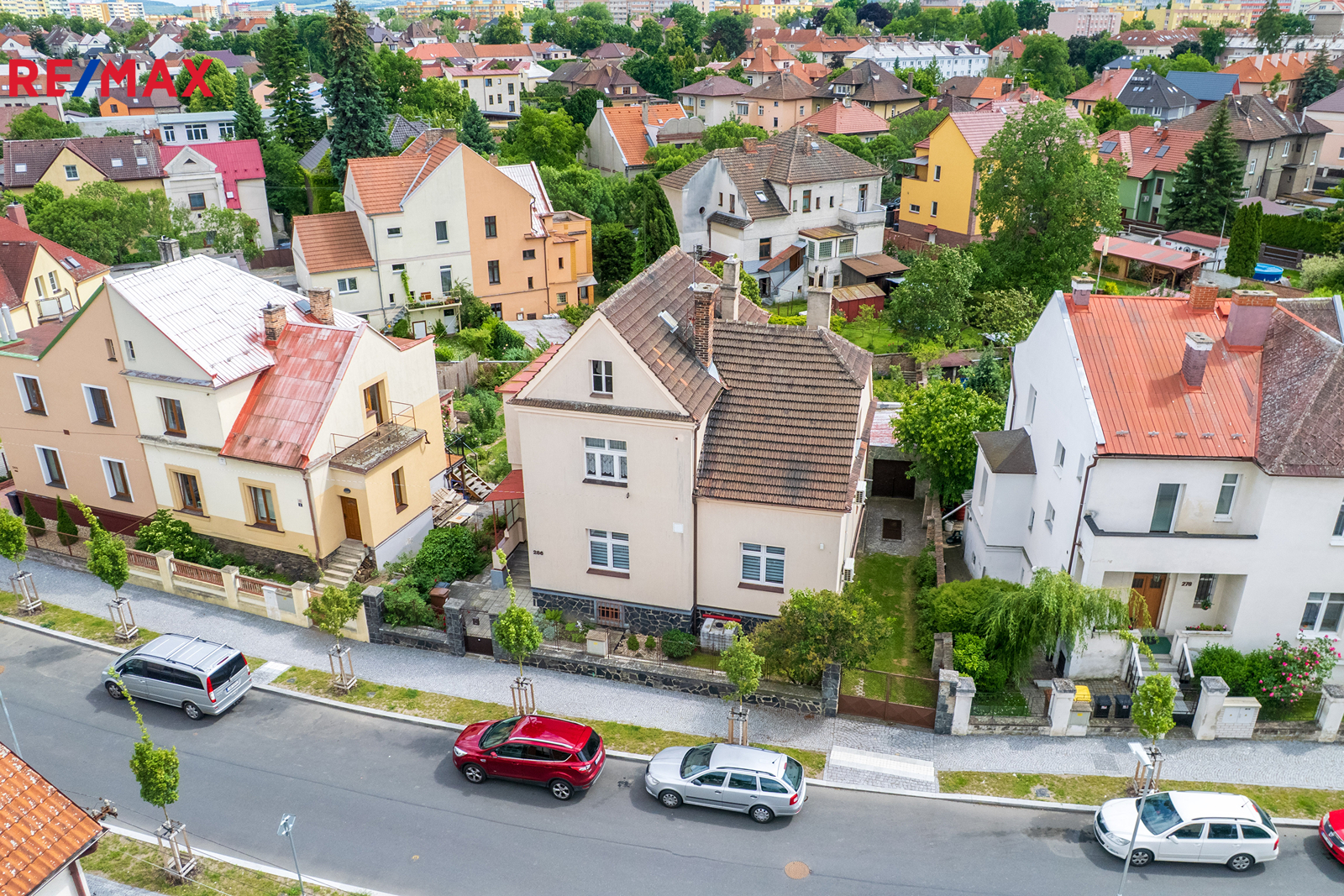 Letecký pohled na dům ze Zborovské ulice