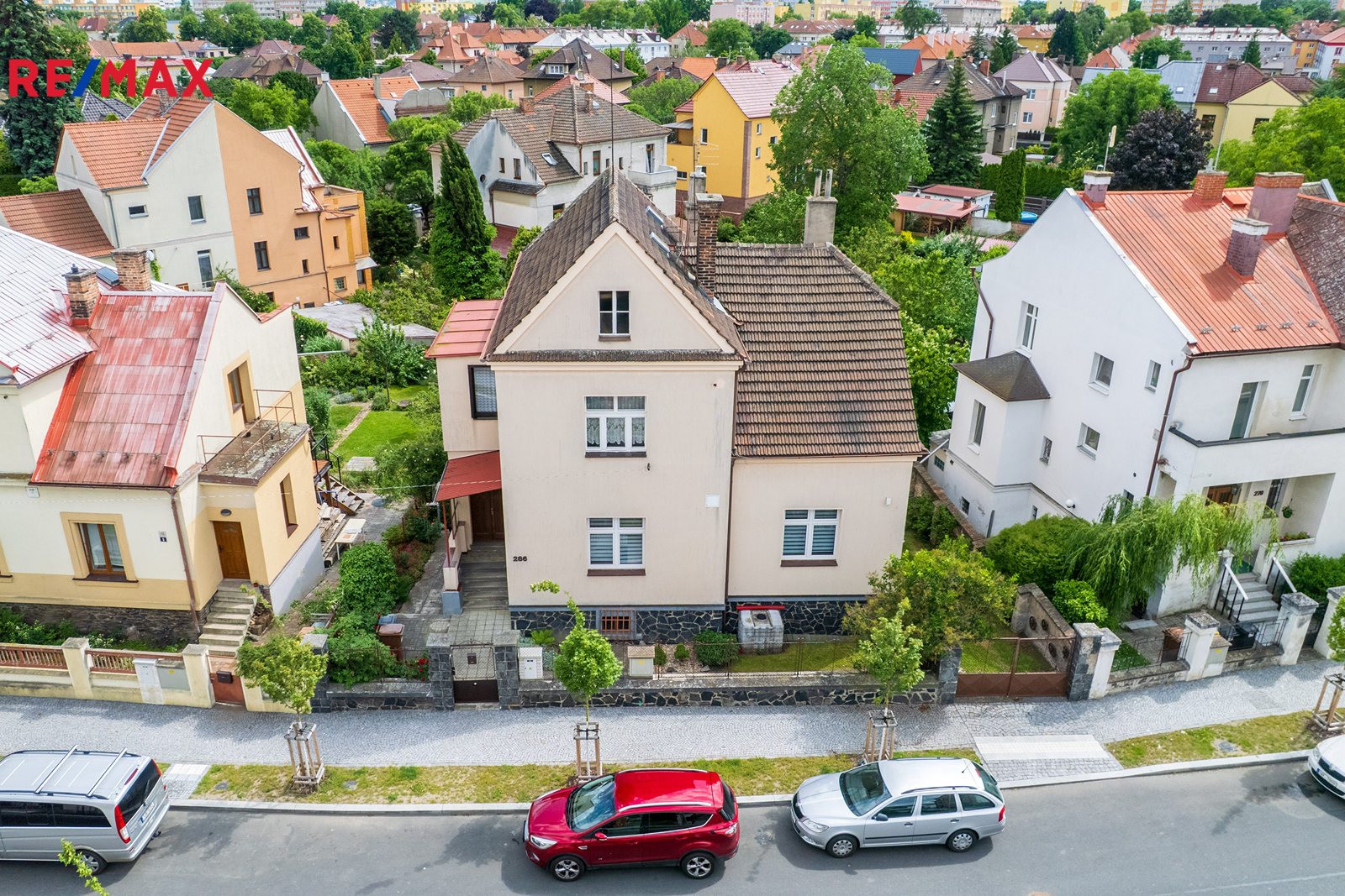 Pohled na dům ze Zborovské ulice