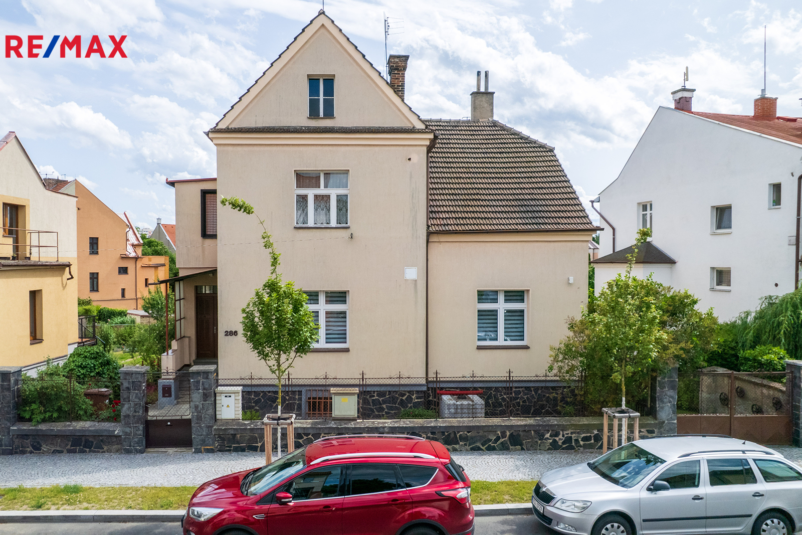 Pohled na dům ze Zborovské ulice