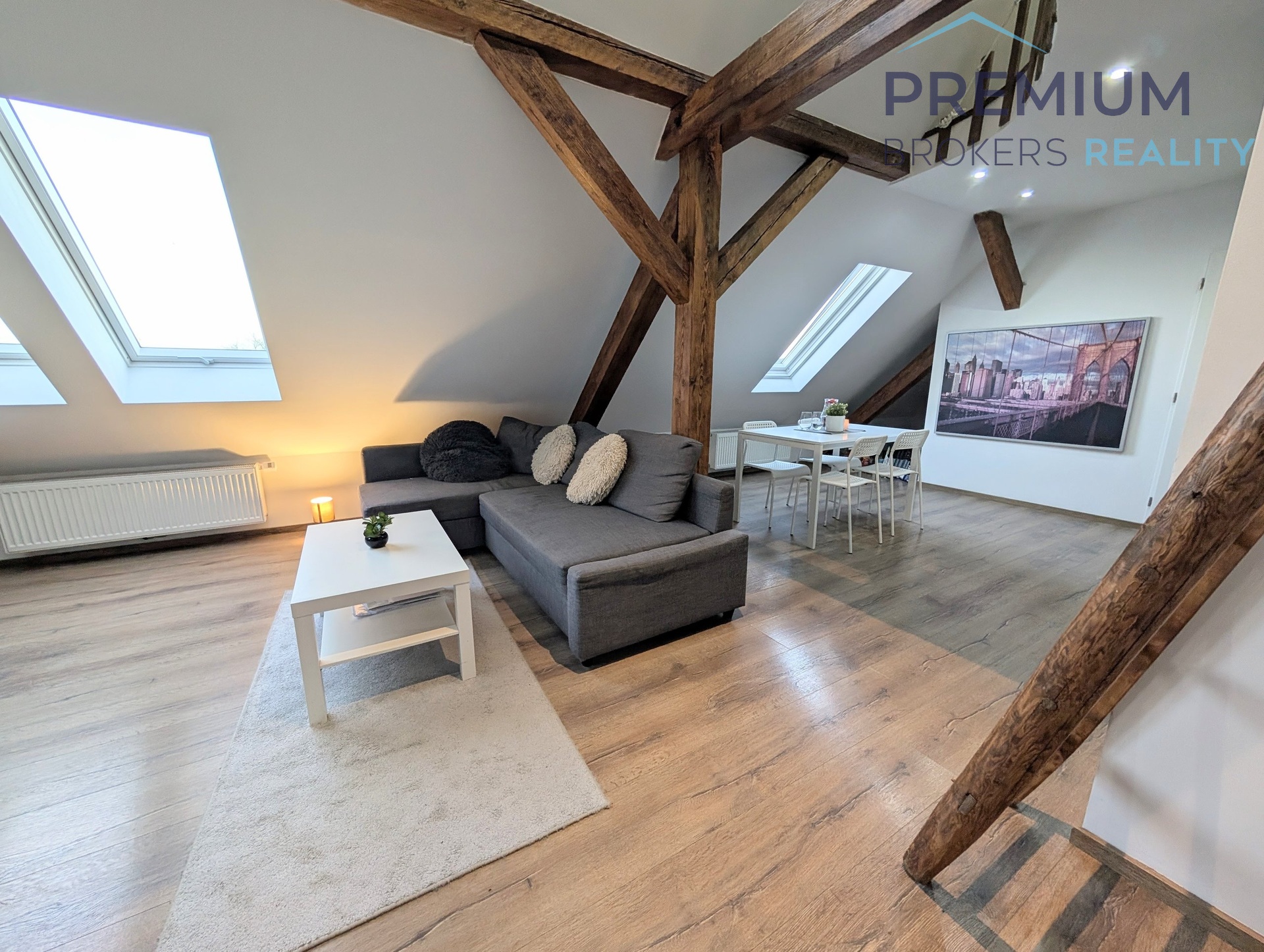 PXL_20251029_152820854.MP~2