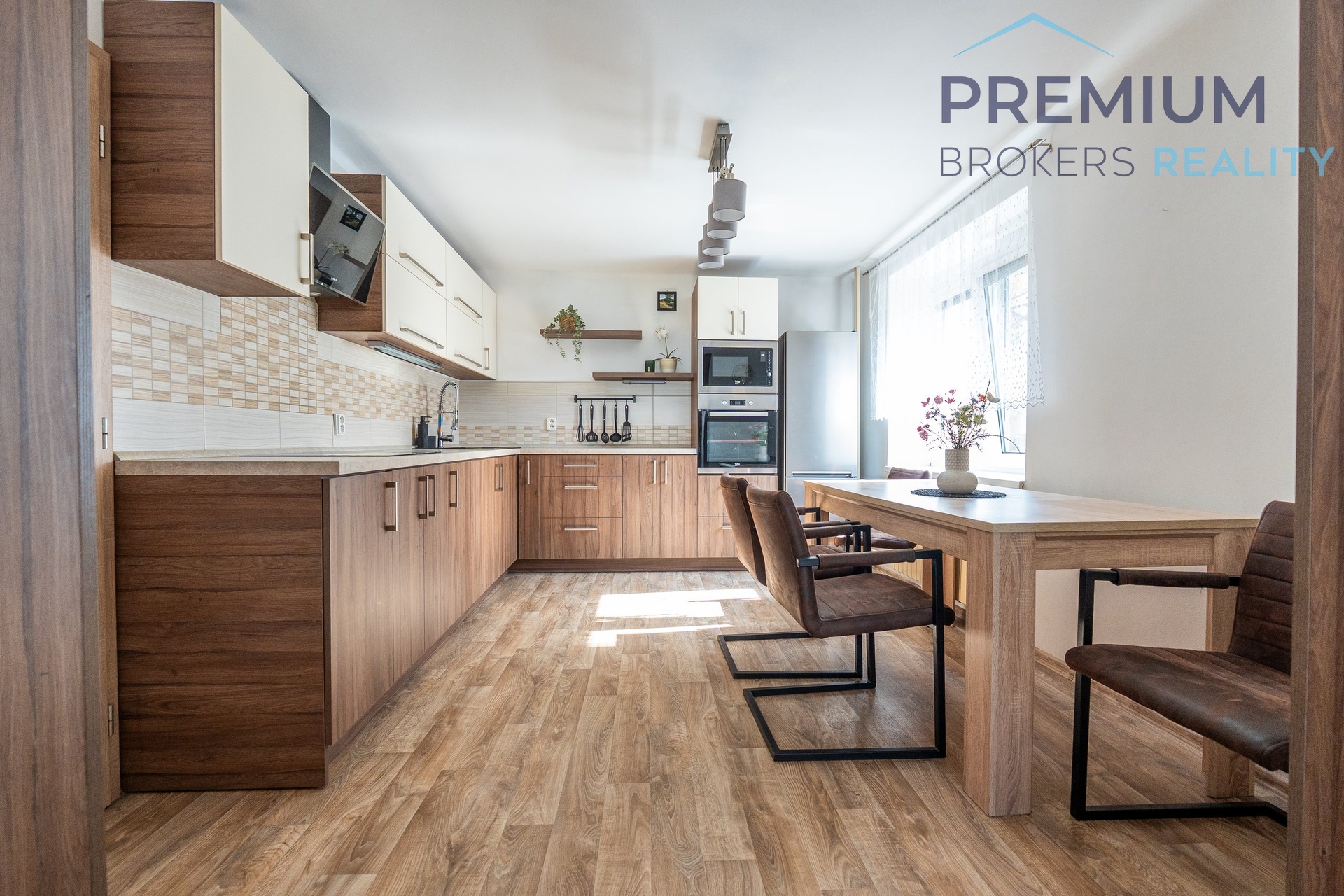 Kuchyně s jídelnou