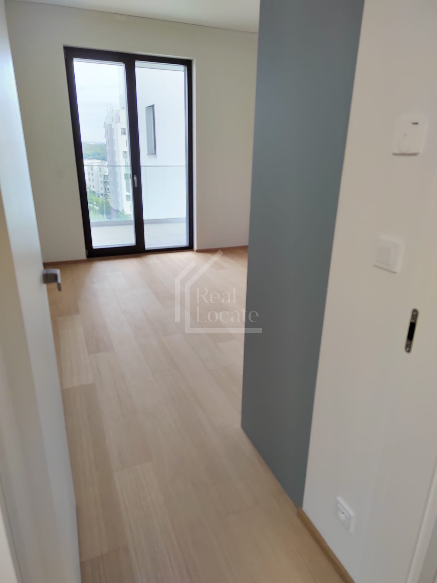 PHOTO-2024-10-01-14-15-17