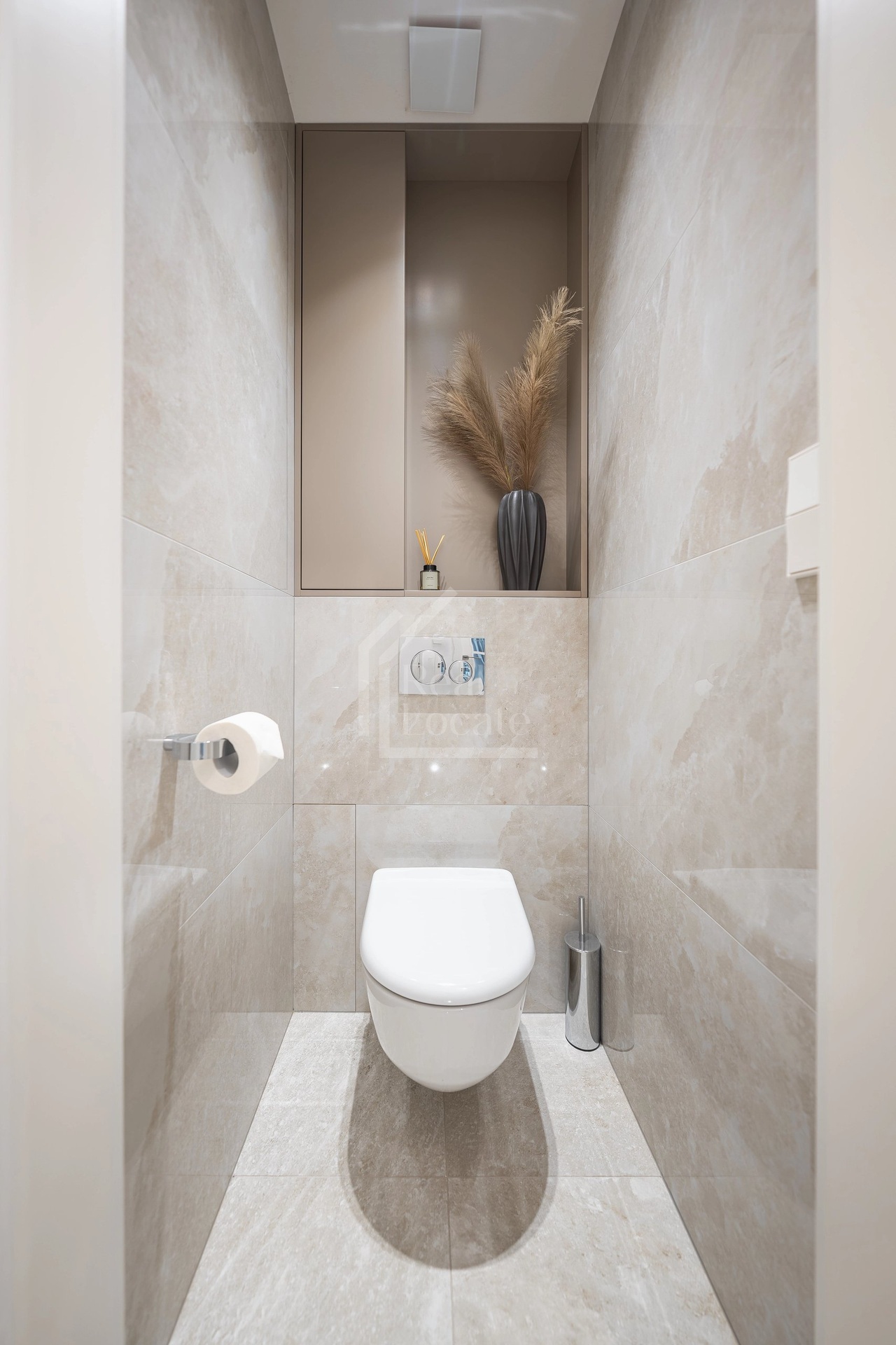 ar505349-hdr-min_x_q100__kr0