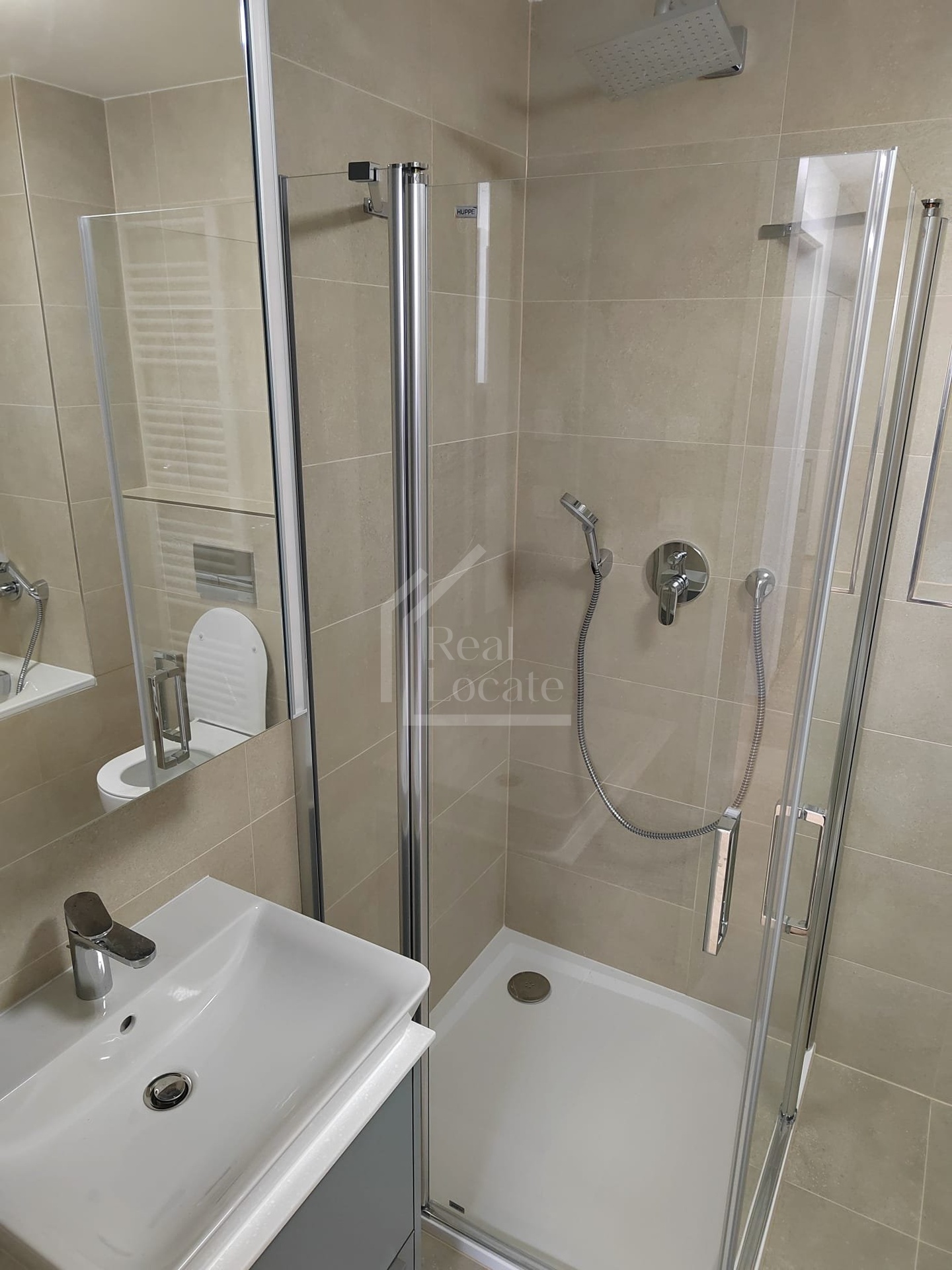 PHOTO-2024-10-01-14-15-20