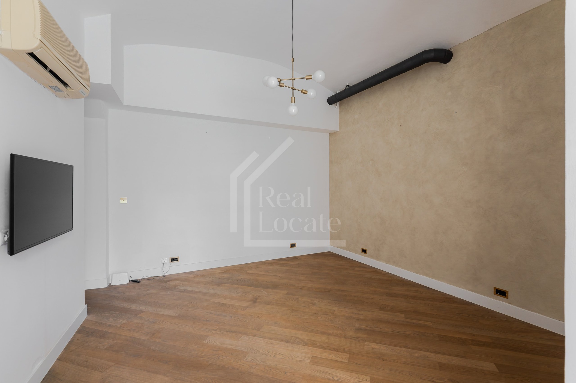 DMA_8072-HDR