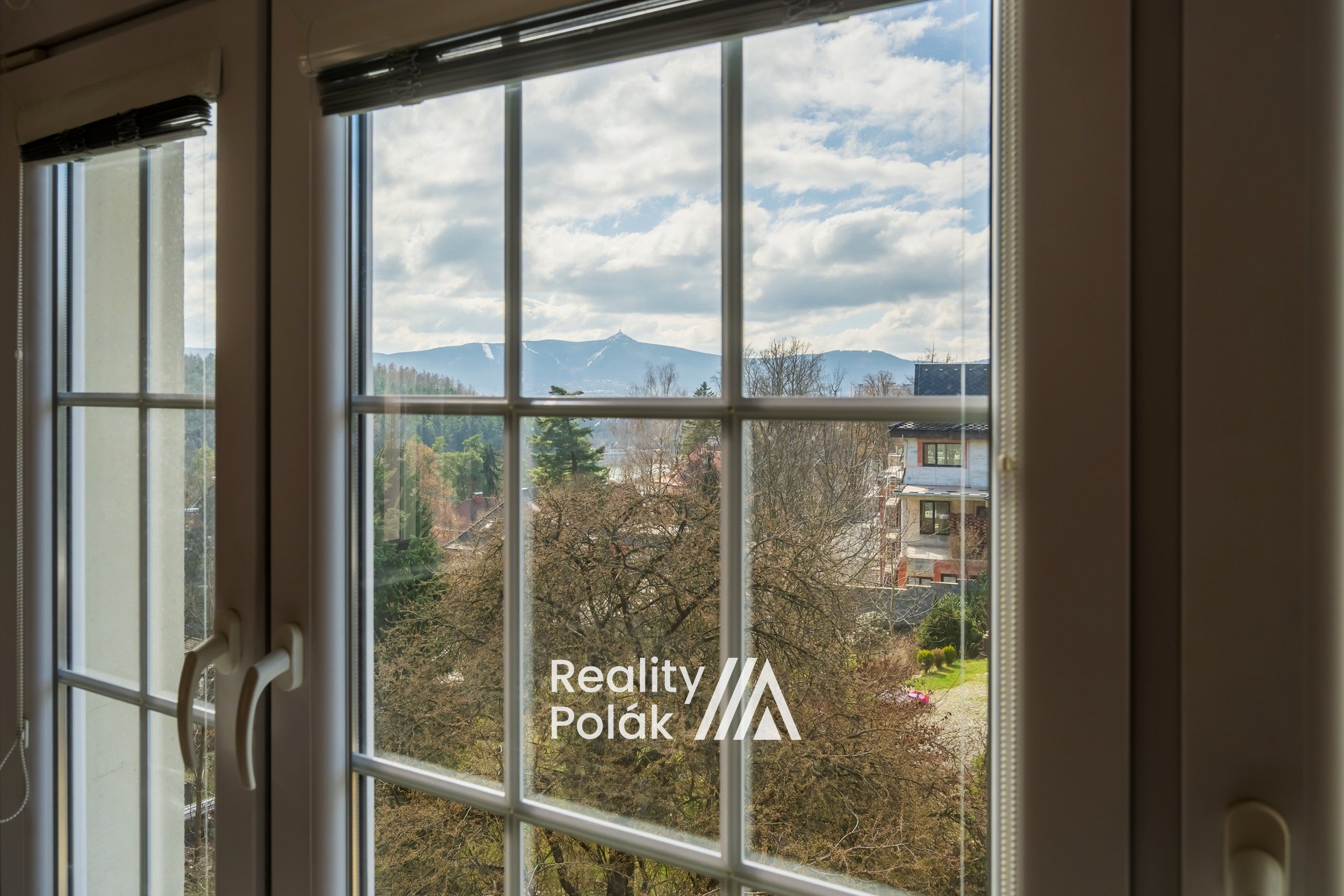 2026-04-01-15-12-48-CZ8_7037 - kopie