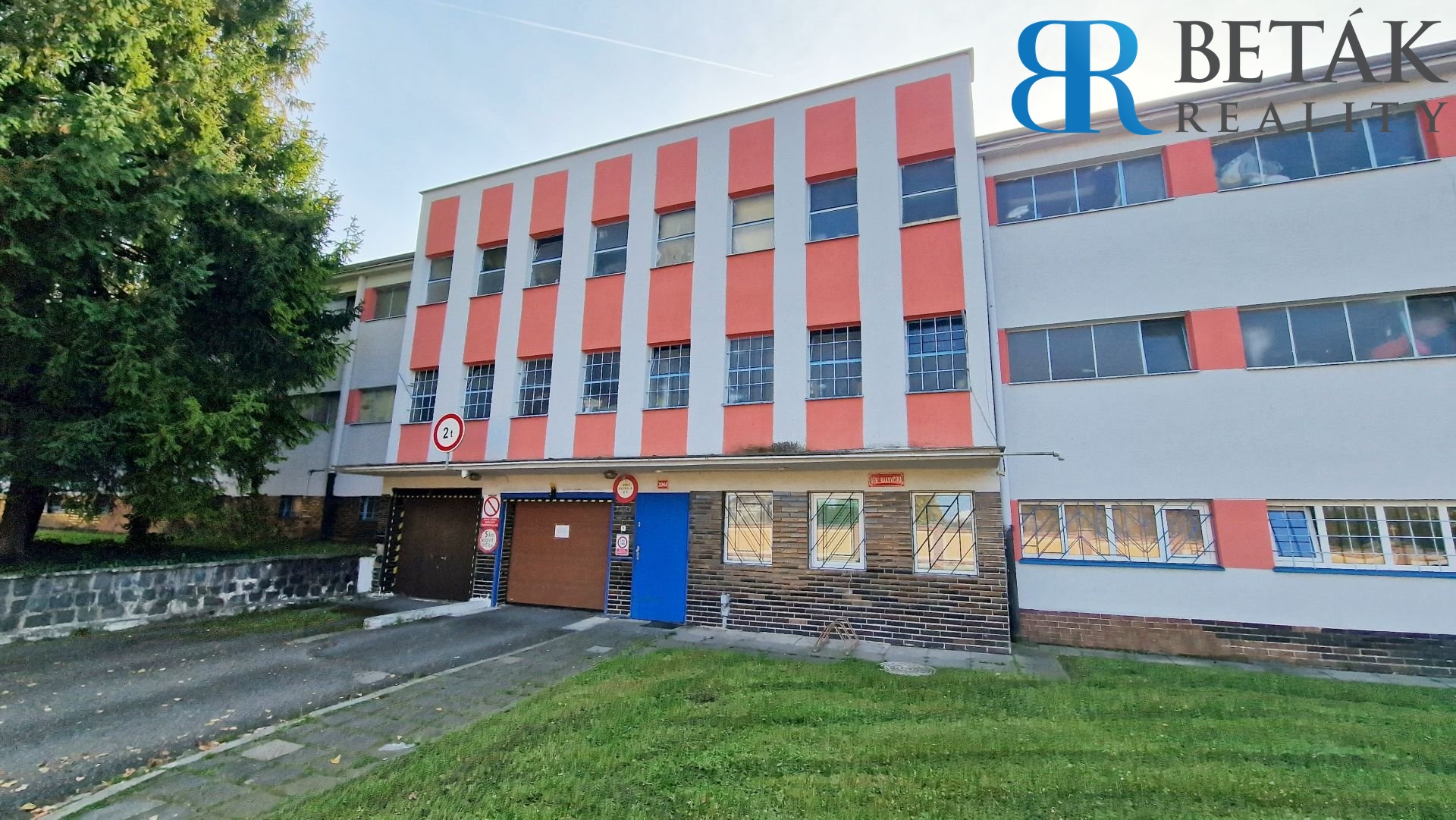 Prodej garáže Přerov, foto 1