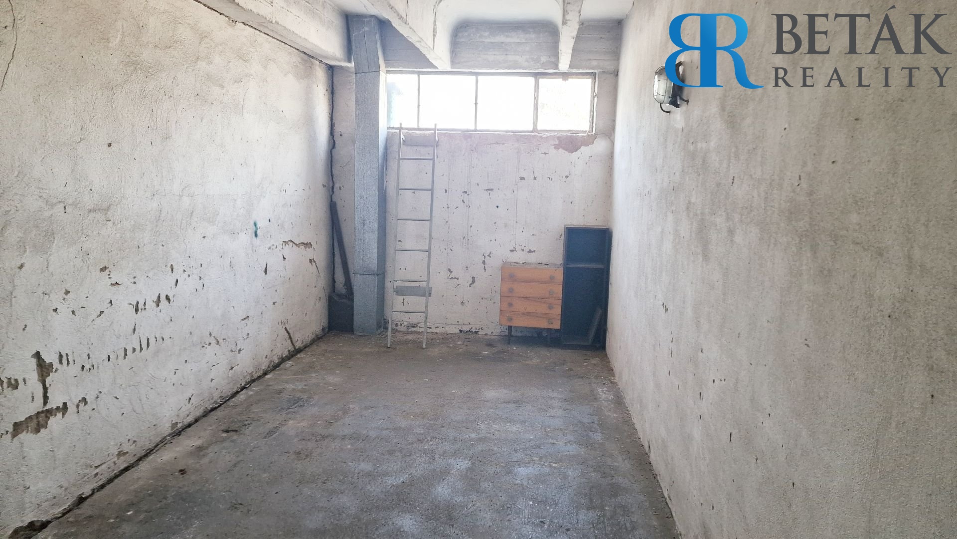 Prodej garáže Přerov, foto 3