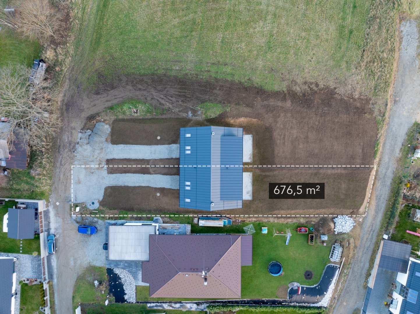 Vy?me?ra pozemku s domem