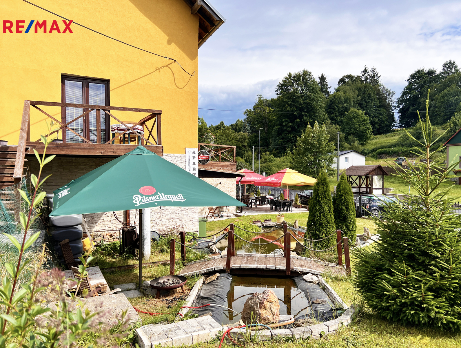 Pohled ze zadní části zahrady