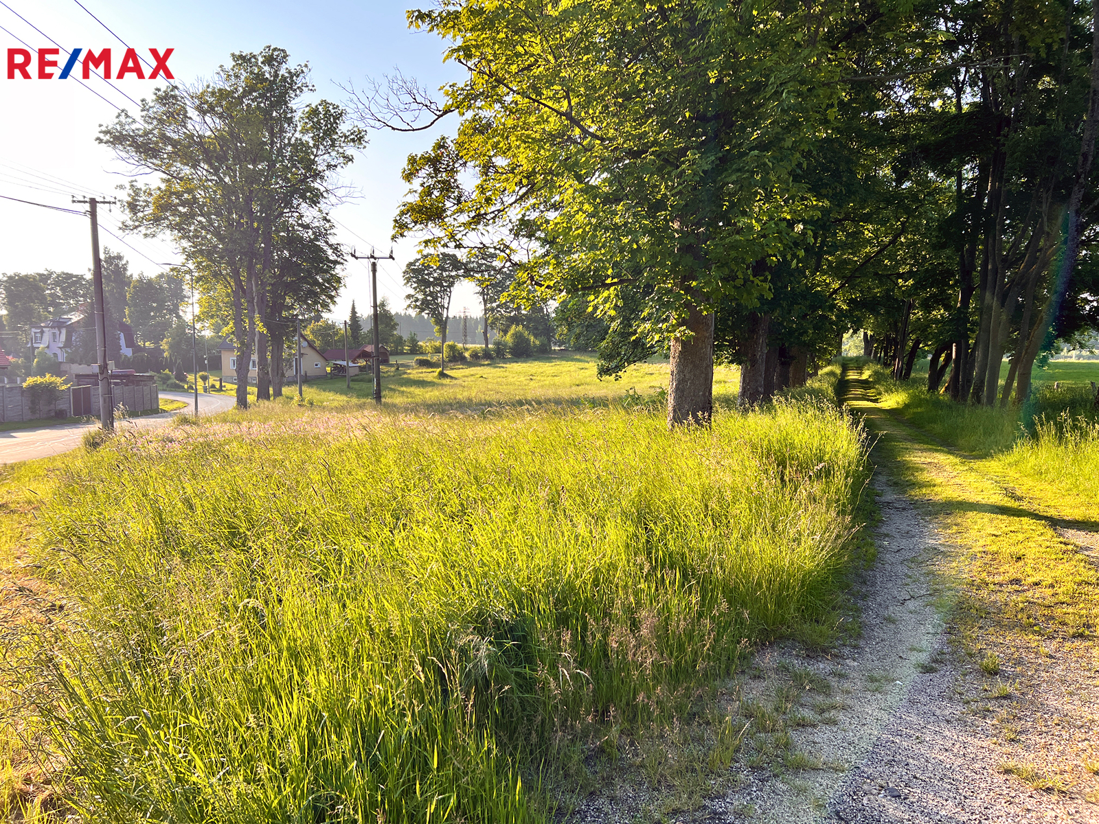 Pohled z vedlejší komunikace