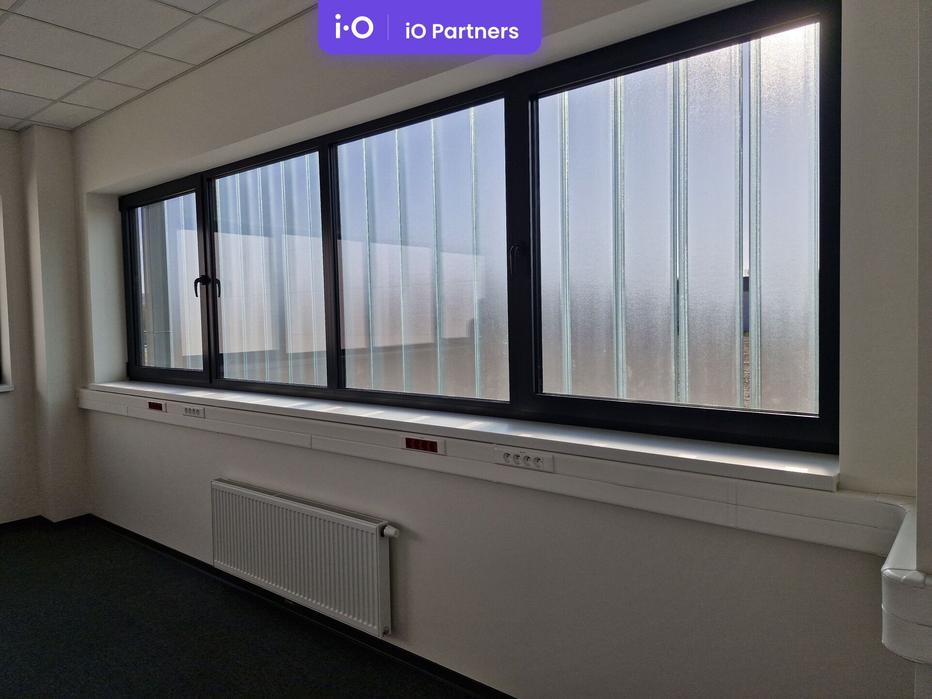 Panely, které zabraňují většímu pronikání tepla.