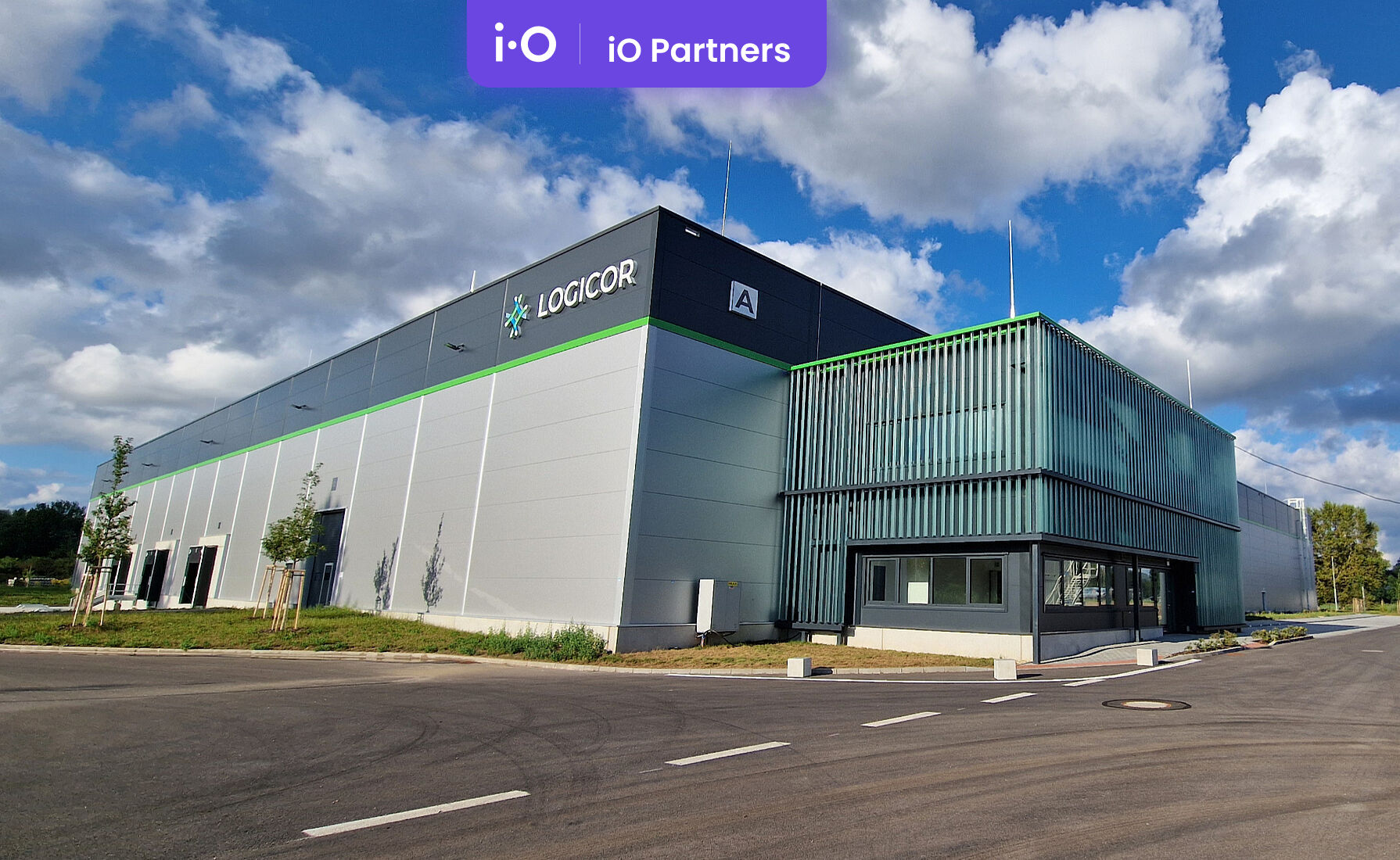 Nově postavené skaldové/ výrobní prostory od 2000 m&sup2;