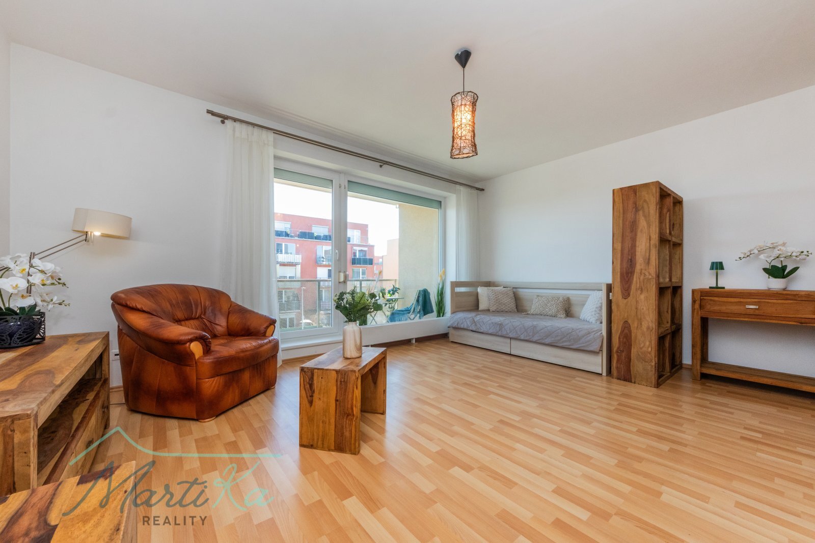 1+kk 31 m&sup2; s balkonem 5 m&sup2; a parkovacím 