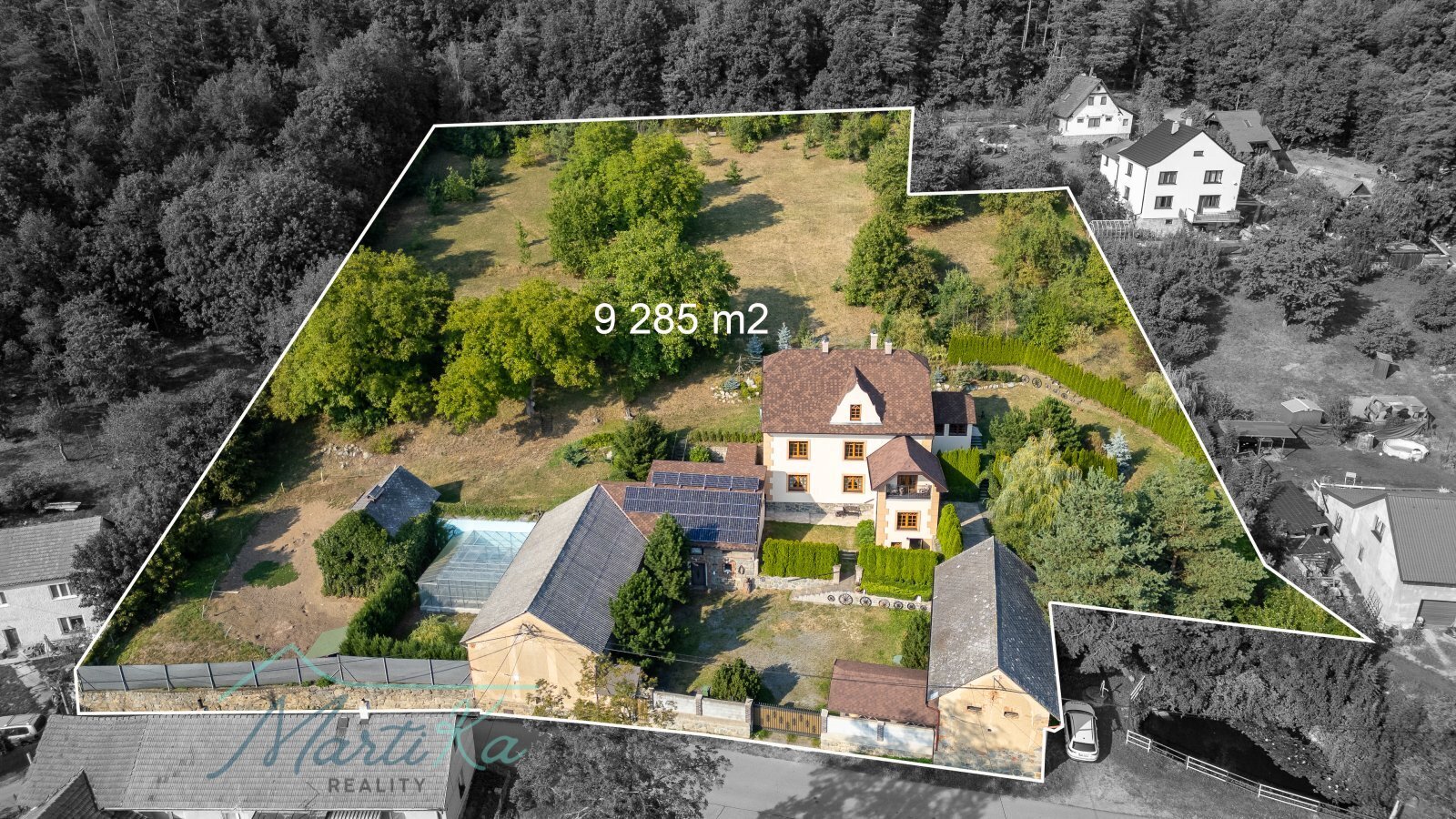 RD Sudovice_výjmečné sídlo_350 m&sup2; na pozemku 