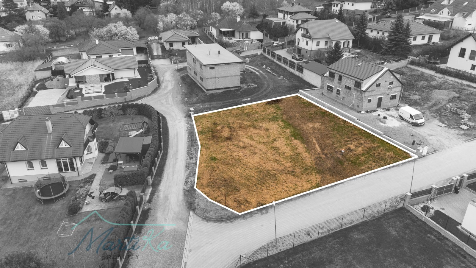 Prodej stavebního pozemku 1 001 m&sup2; v Dolních Jirčanech – ideál&sup3; = velikost, poloha, Praha