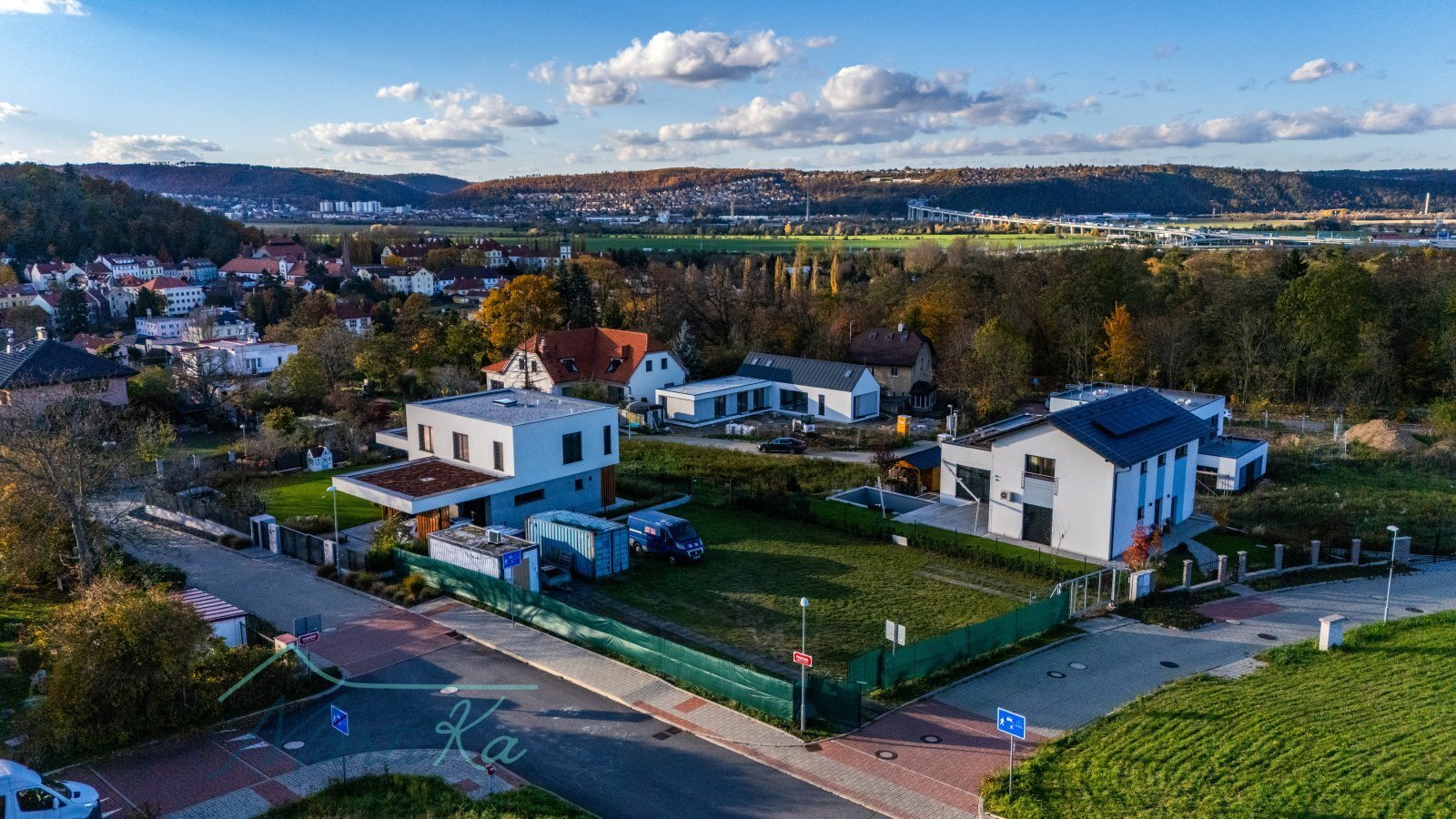 Stavební pozemek 754m2 v Praze - Zbraslav - Závist