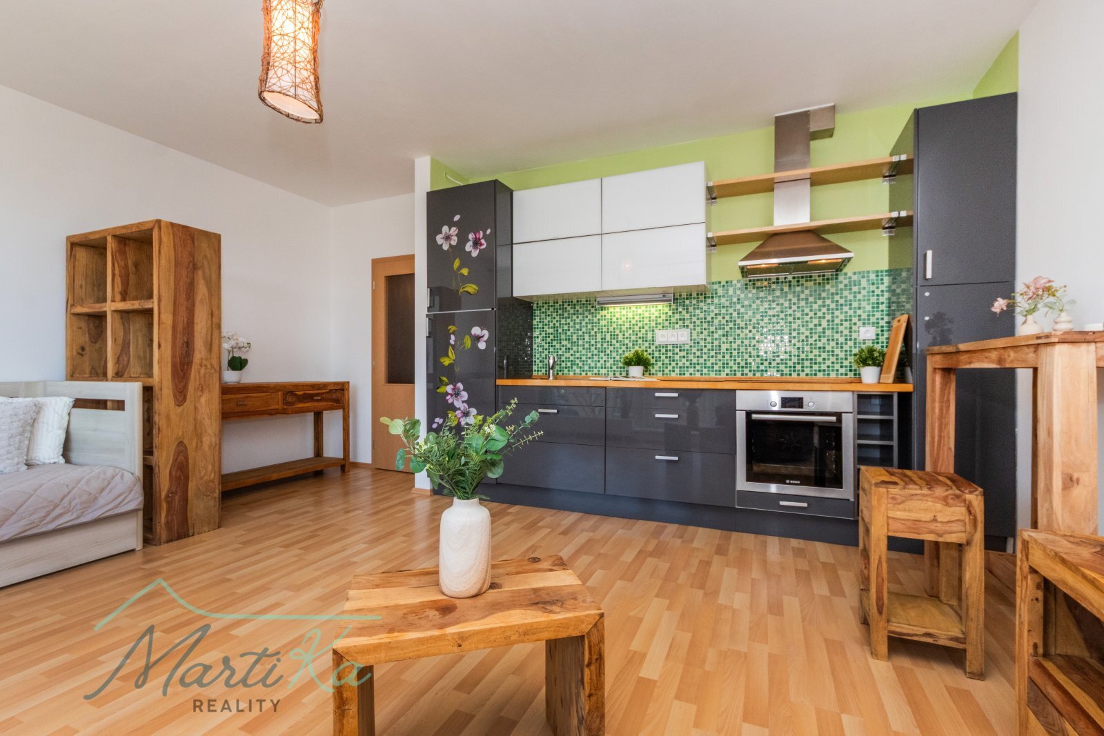 1+kk 31 m&sup2; s balkonem 5 m&sup2; a parkovacím 