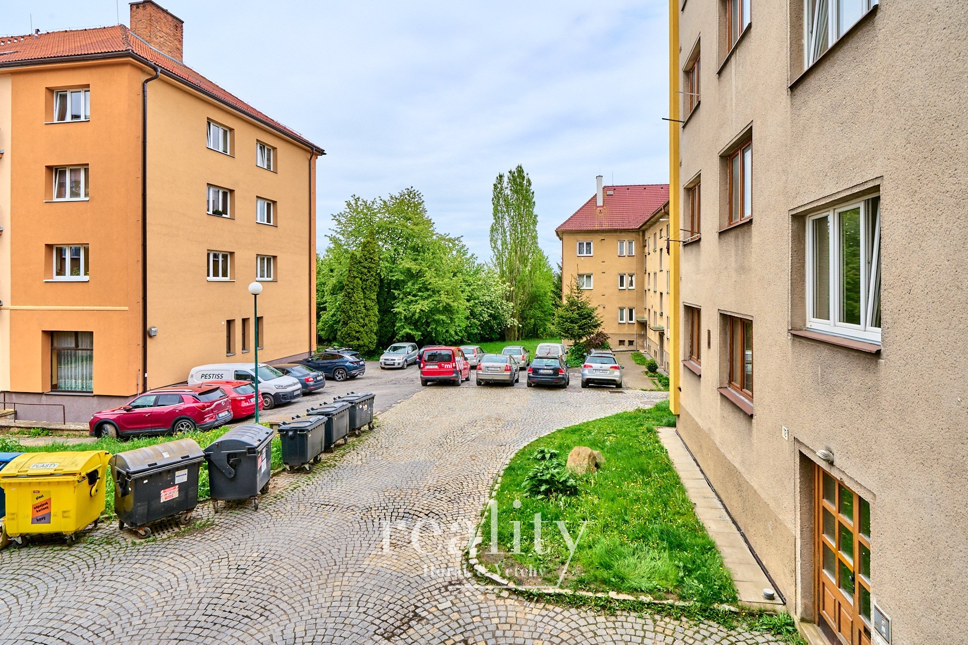 Byt 2+1 Erbenova (7)