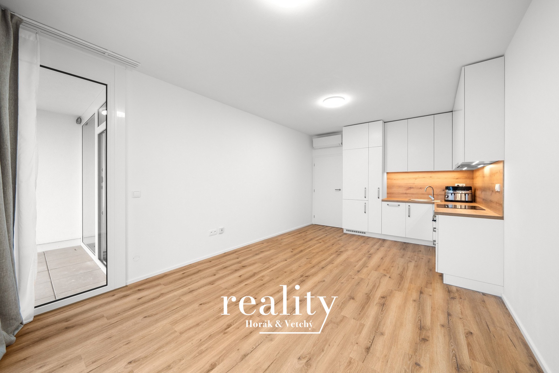 Nájem 2kk 2_15 (5)