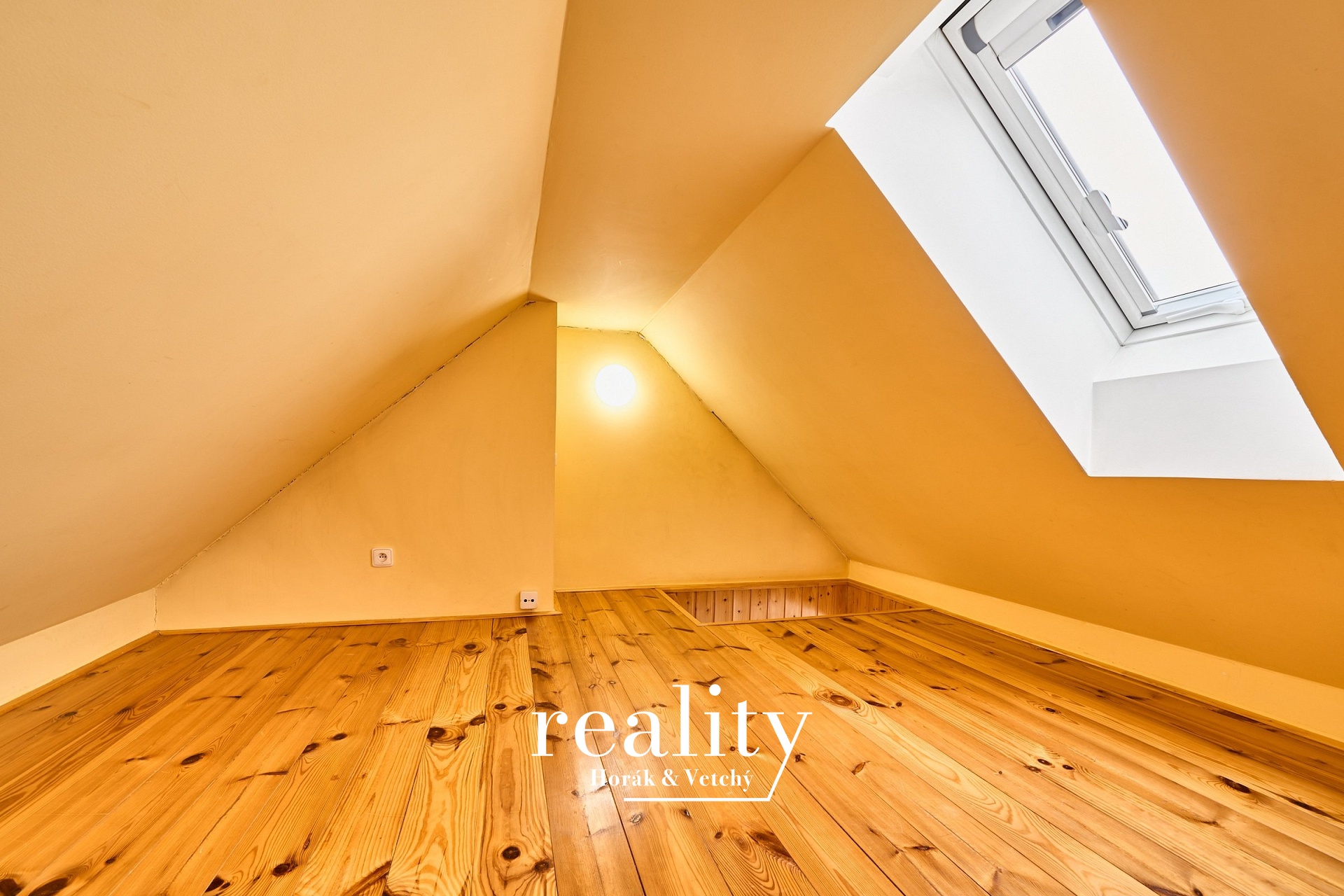 Na?jem_Hradis?te? (6)