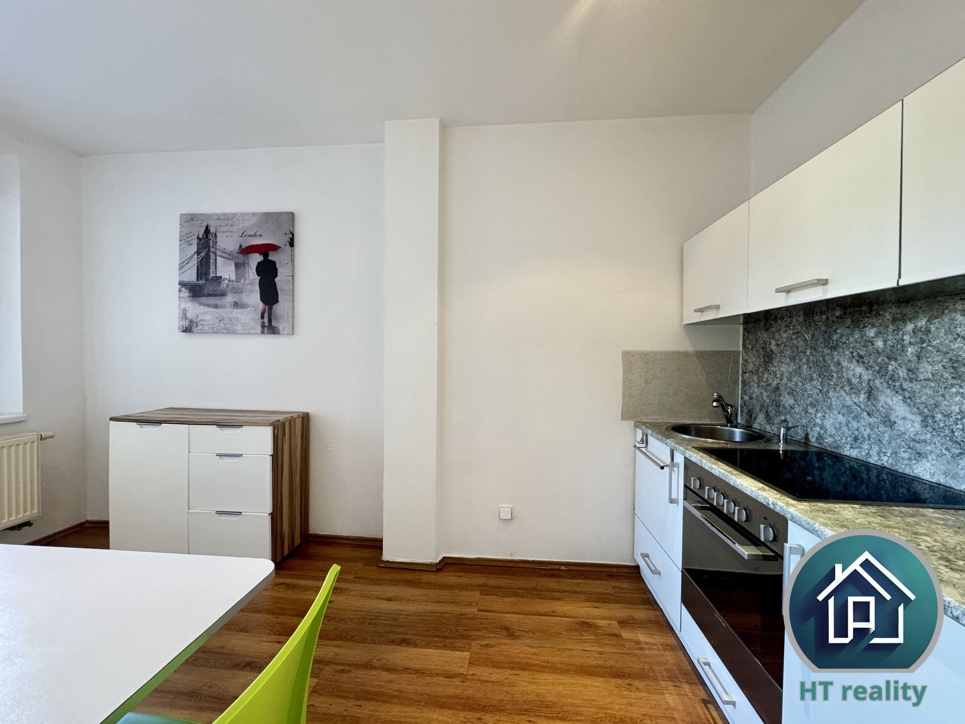 Tom Šulek-Krumlovský makléř