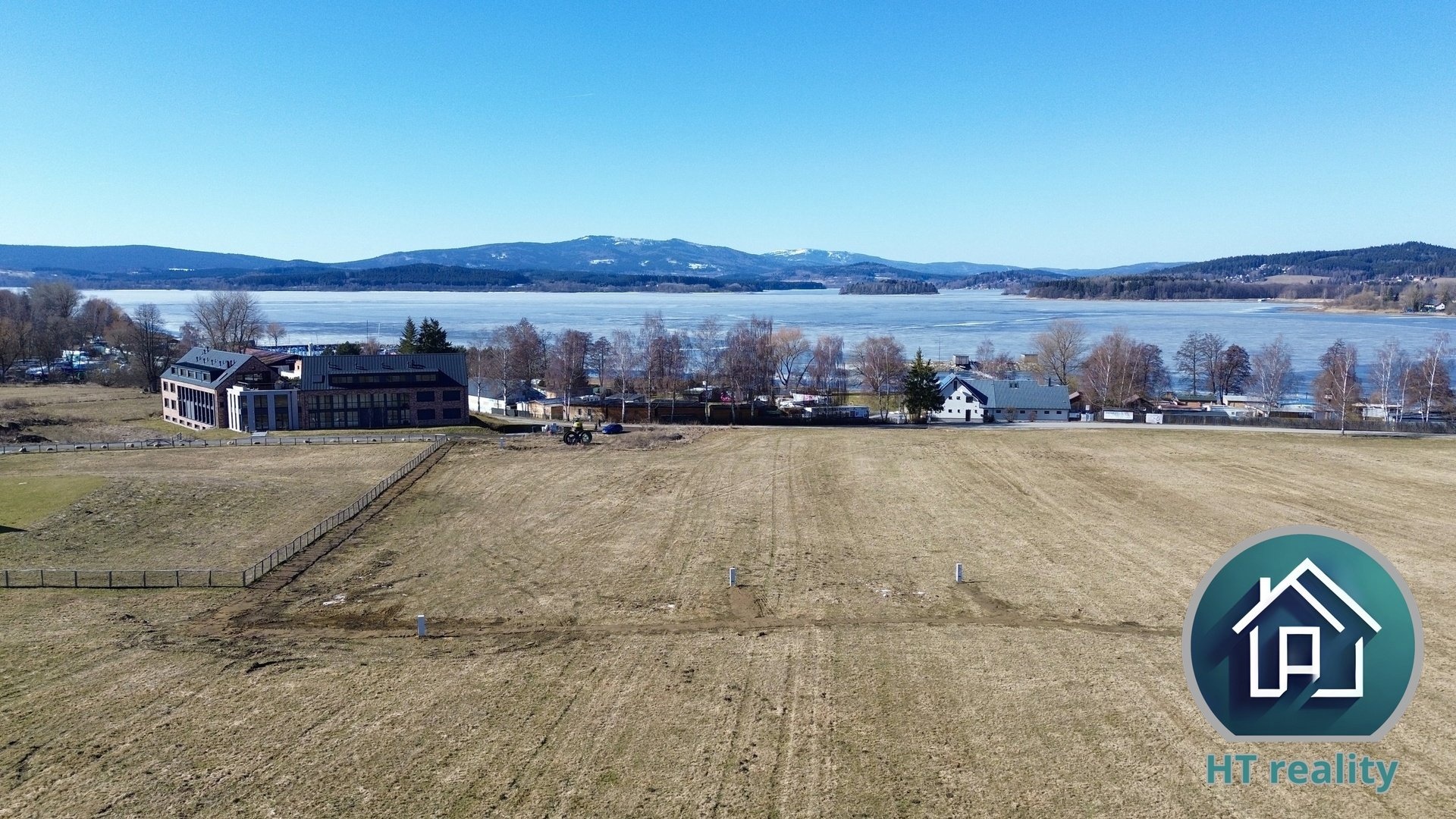 Tom Šulek-krumlovský makléř