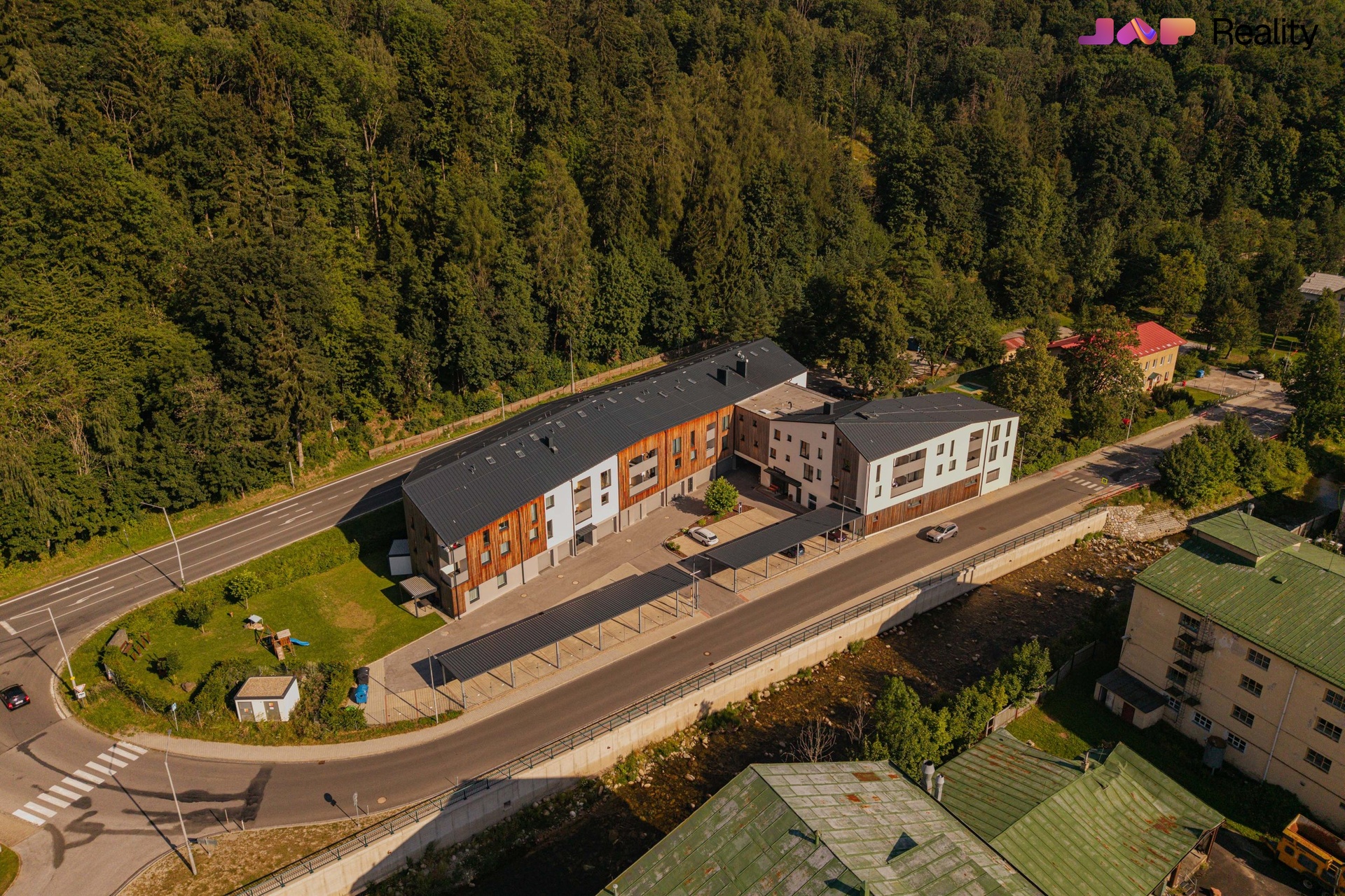 Kopie souboru DJI_20260803170639_0133_D