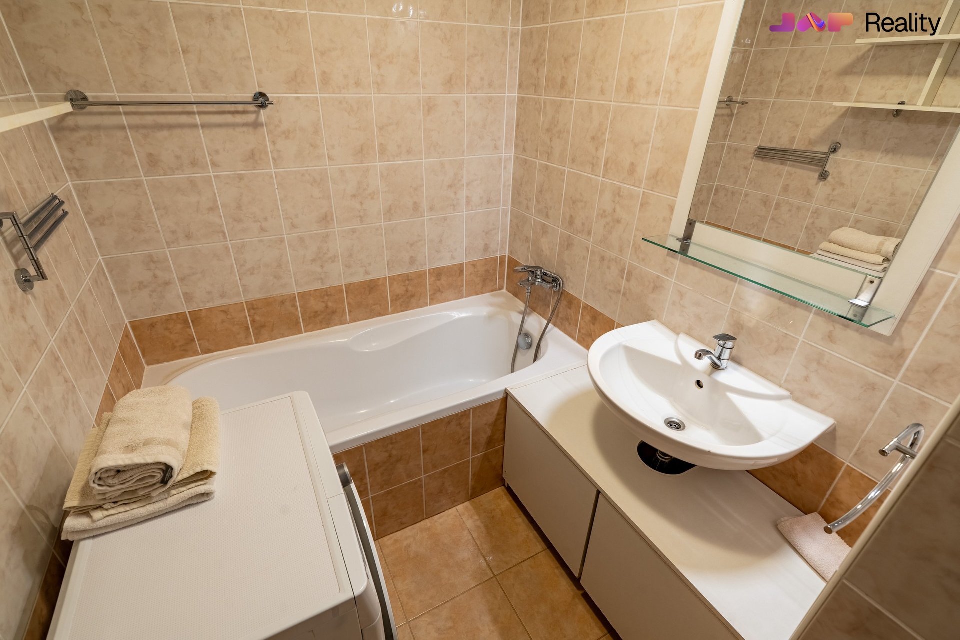FOT06494-HDR