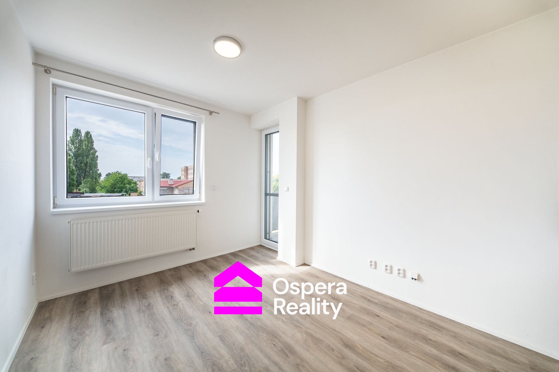 obývací pokoj_vstup na balkon