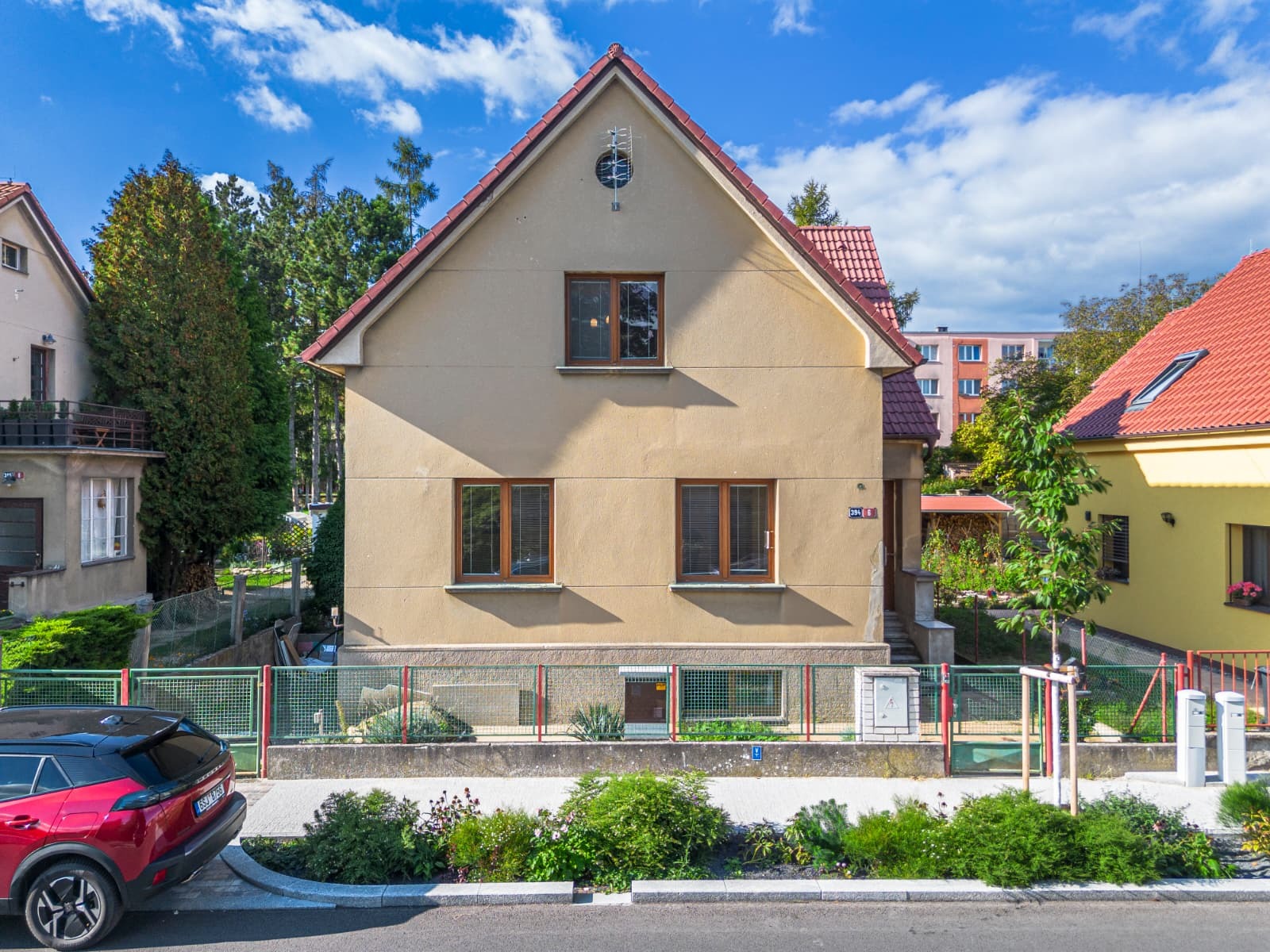 Prodej rodinného domu 124 m² – pohled 2
