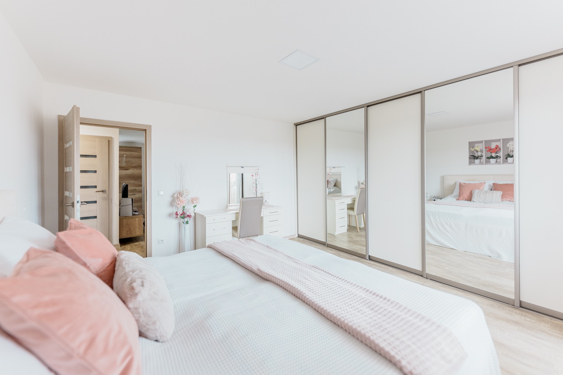 Michal Kučera - PRODEJ bytu Solnice