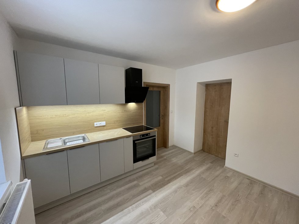 Prodej bytu 2+1 65 m², Kaplice